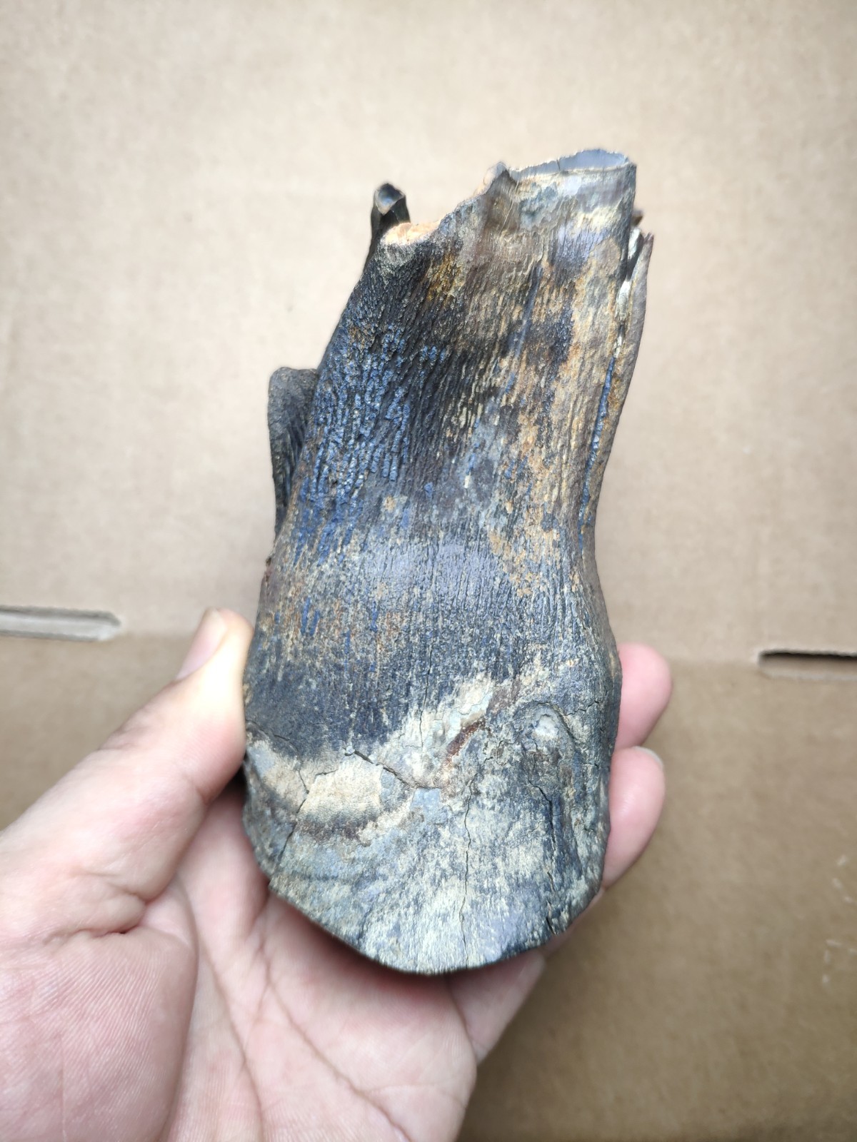 480g Beautiful Clear texture landscape stone