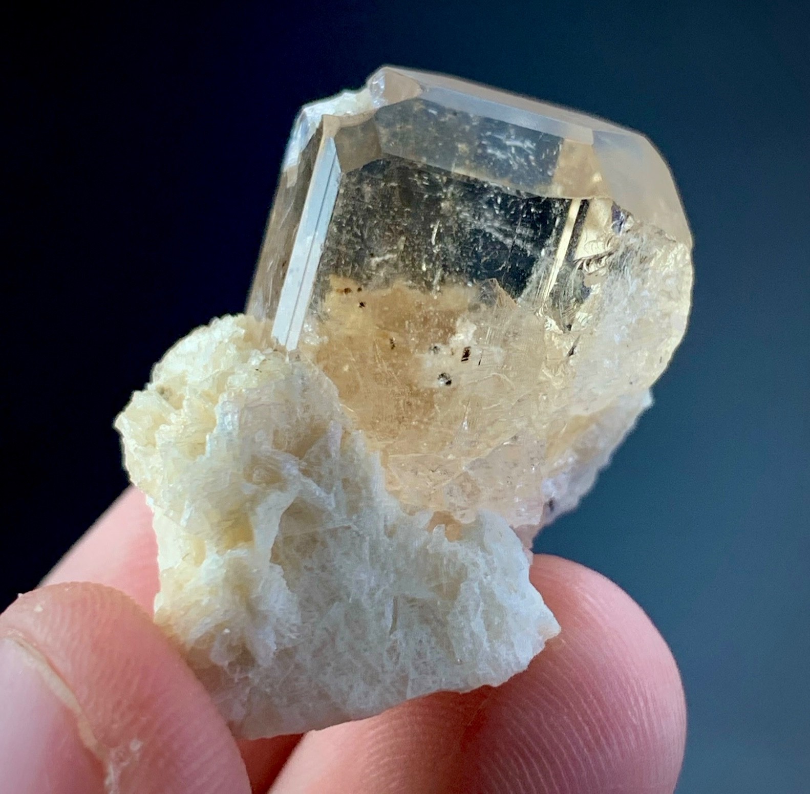 Natural Aesthetic Terminated Topaz Crystal Specimen From Pakistan (102 carats)