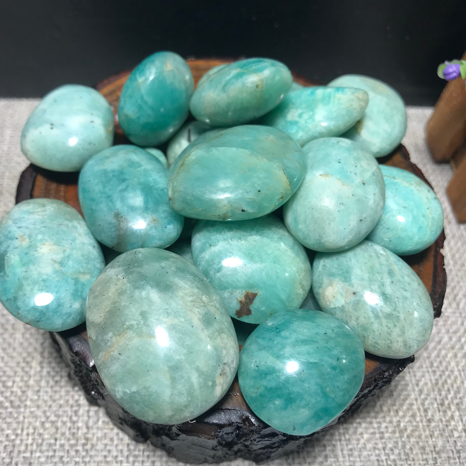 1000g 60pcs Natural Amazon Tianhe Stone Polished crystal Energy Healing