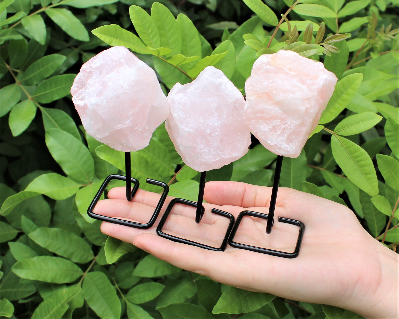 Rose Quartz On Metal Stand (Free Standing Rough Rose Quartz Crystal Mini Pin)