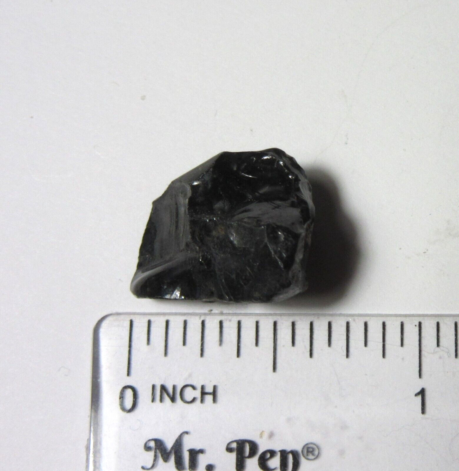 Natural Black Spinel Crystal Rough Gemstone 4.4g Collectible NBSRG-2