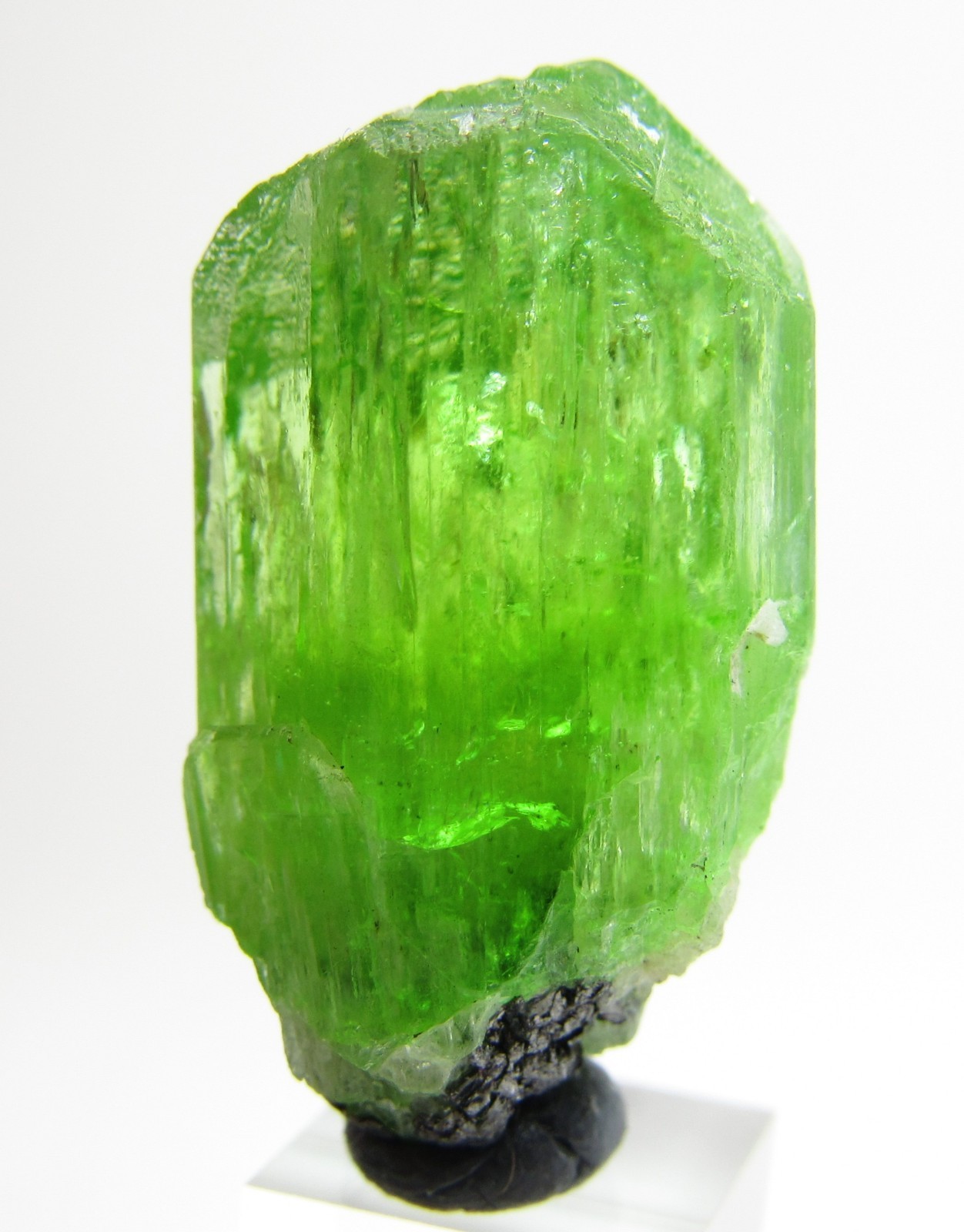 ATTRACTIVE VIBRANT SPARKLING GEM CHROME DIOPSIDE CRYSTAL!!! TANZANIA