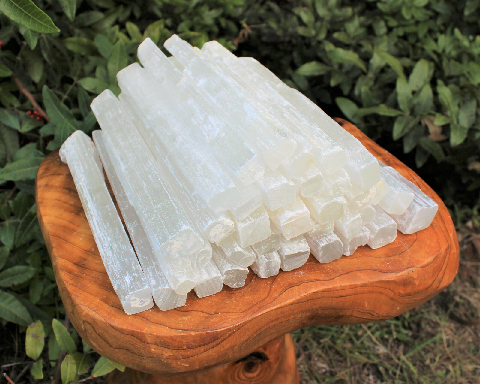 10 lb Bulk Wholesale Lot 7″ – 8″ Selenite Logs Crystal Sticks Wand Blade Pounds
