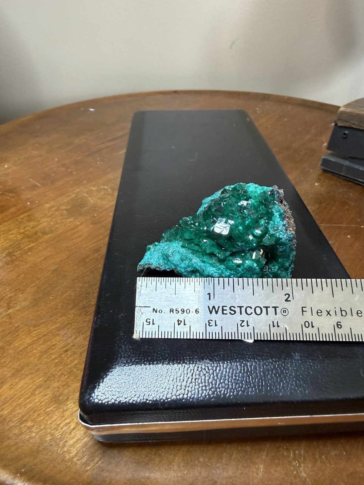 84.7g Gem Dioptase Crystal Cluster Mineral Specimen Bouenza Department, Congo