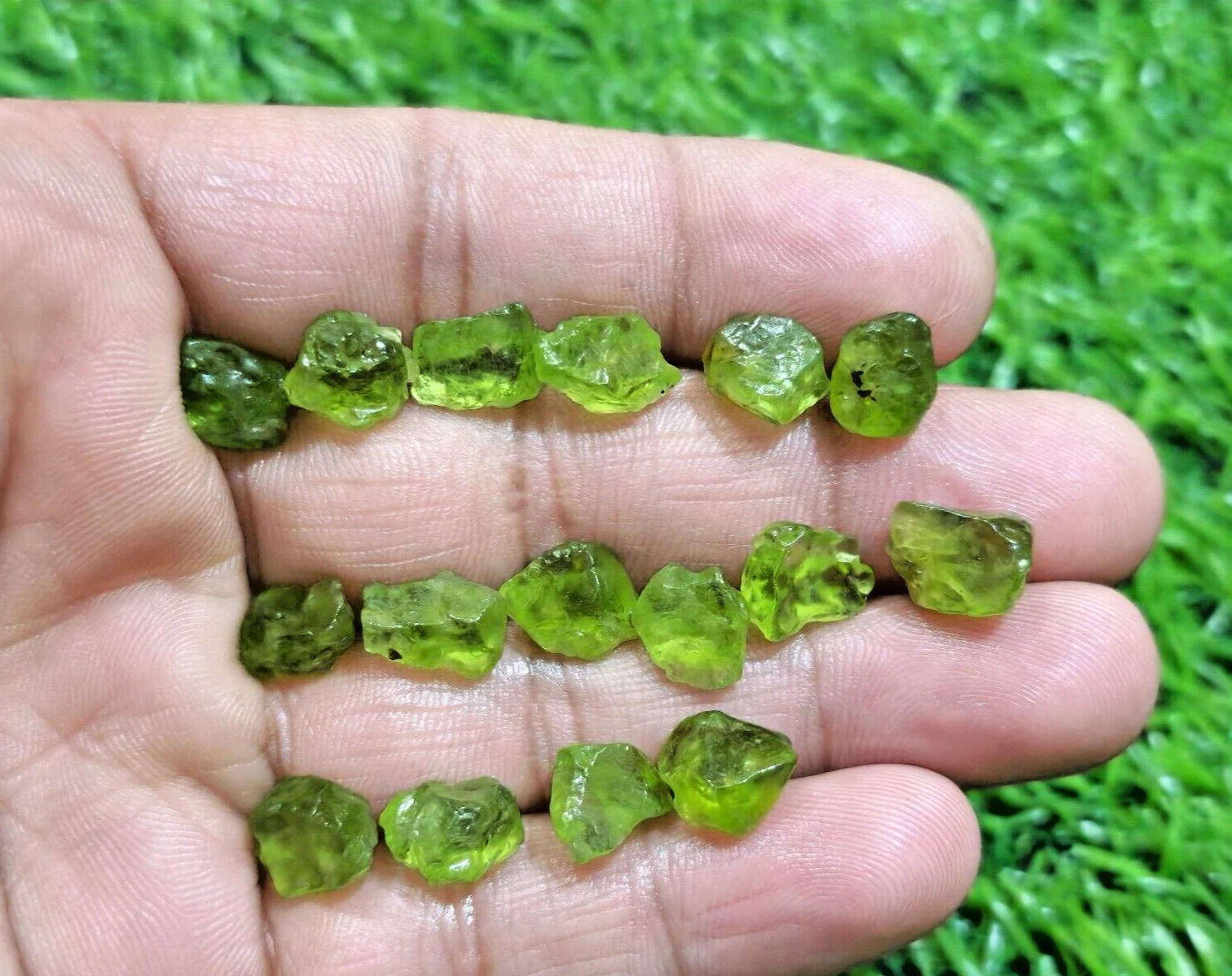 Excellent Rare Green Peridot 16 Piece Raw 10-12 MM Peridot Rough Loose Gemstone