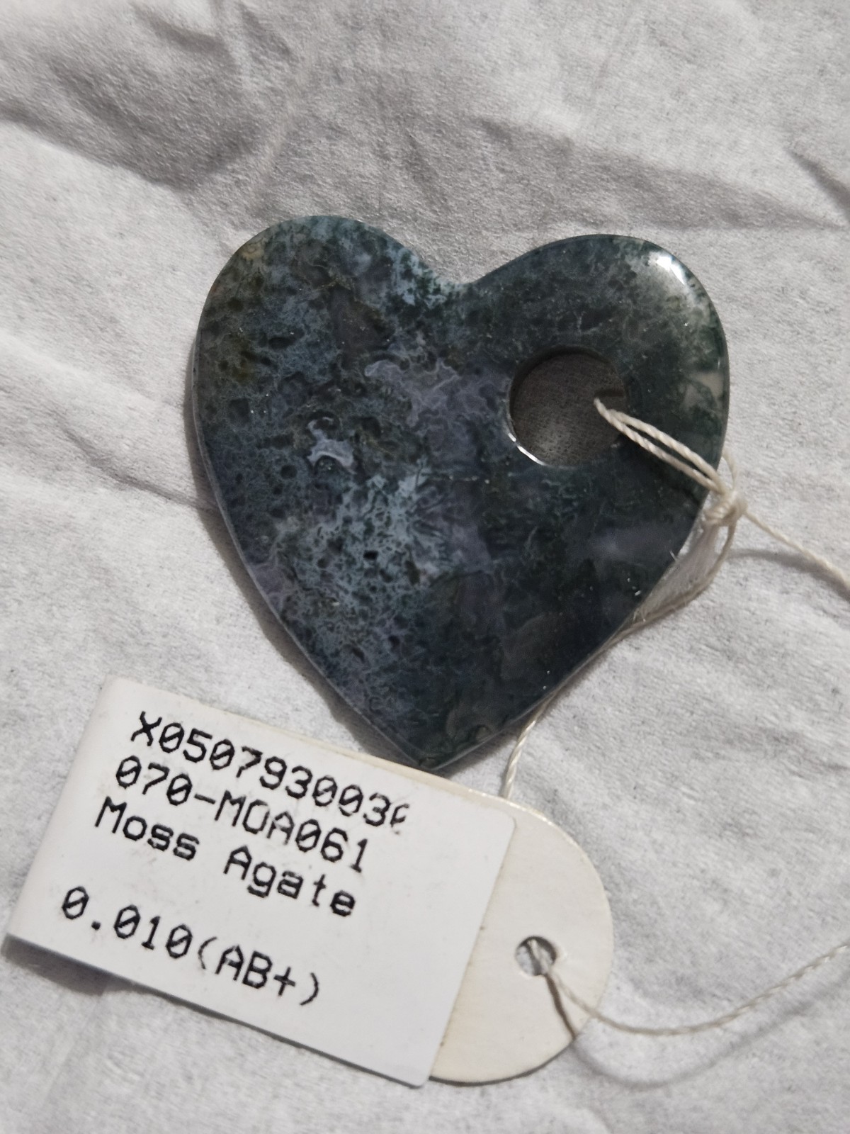 Moss Agate Heart 1 ” L Necklace 18″ Adjustable Cord