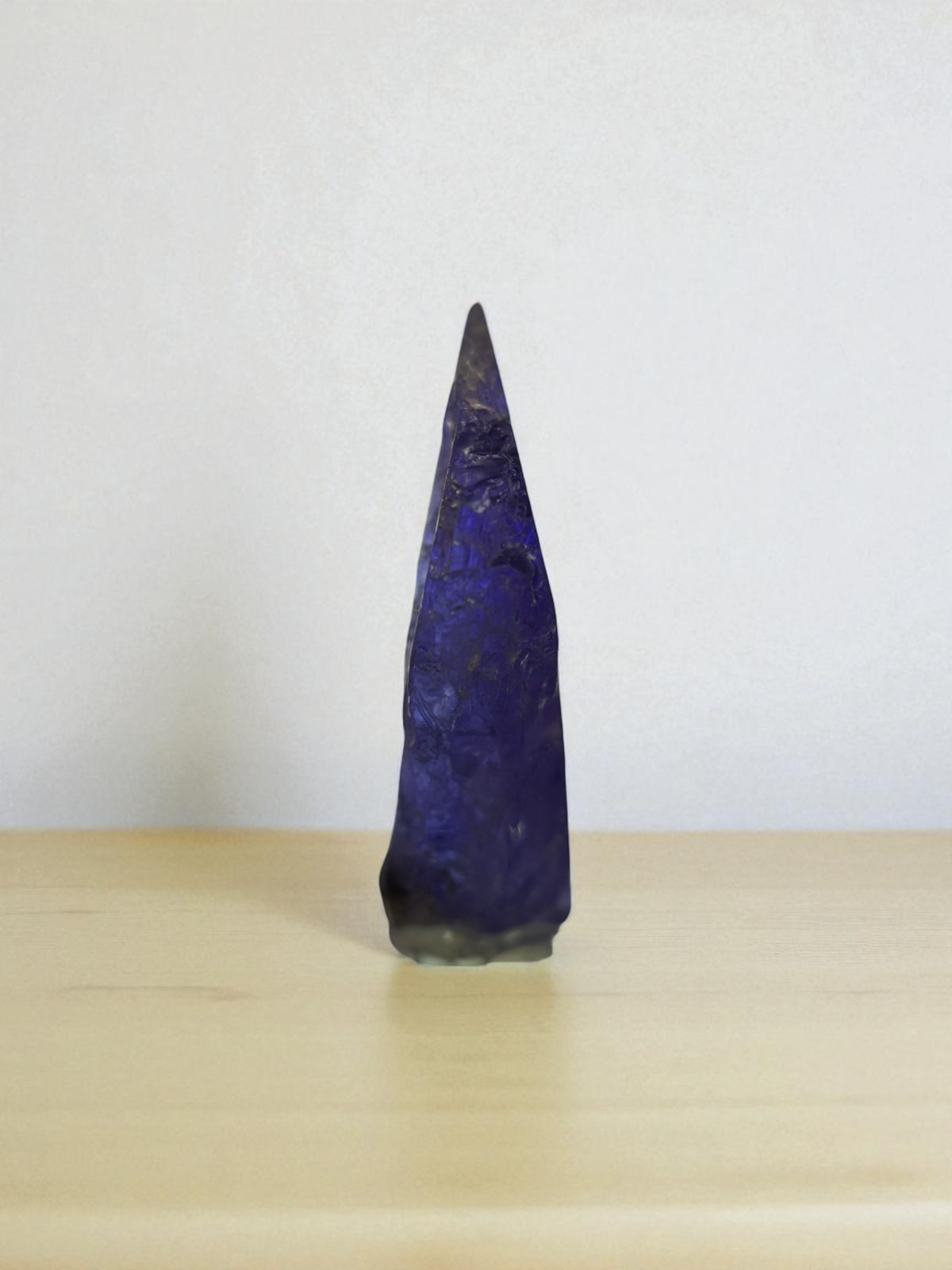 Fine Pleochroic Unheated Natural Tanzanite Crystal Rough Gemstone 14.58 Carats
