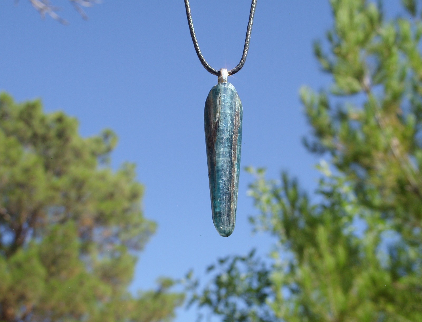 Blue Kyanite Polished Free Form Gem Grade Stone Crystal Pendant Necklace