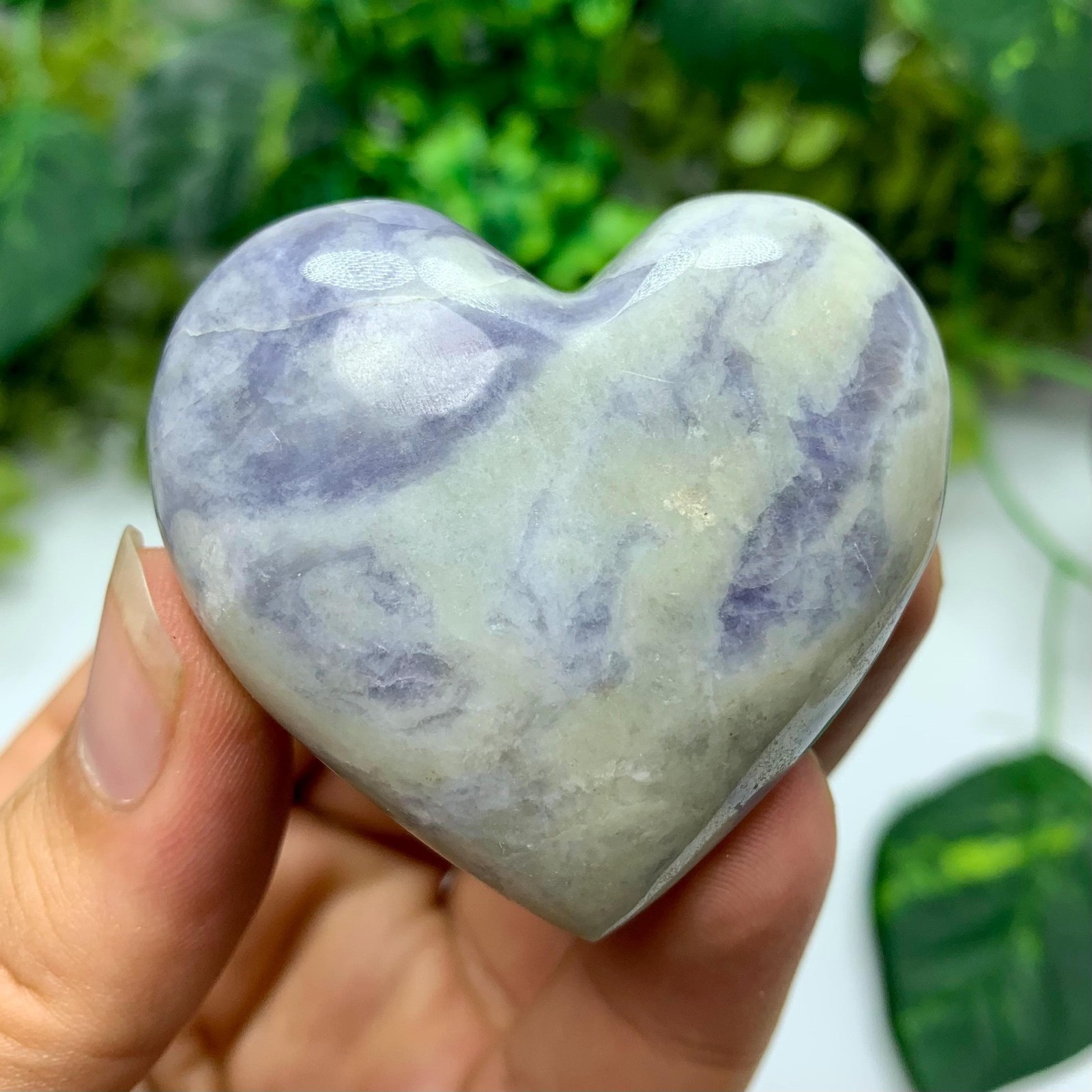 100g Beautiful UV Reactive Hackmanite Heart Stone, Hackmanite Heartstone, Purple