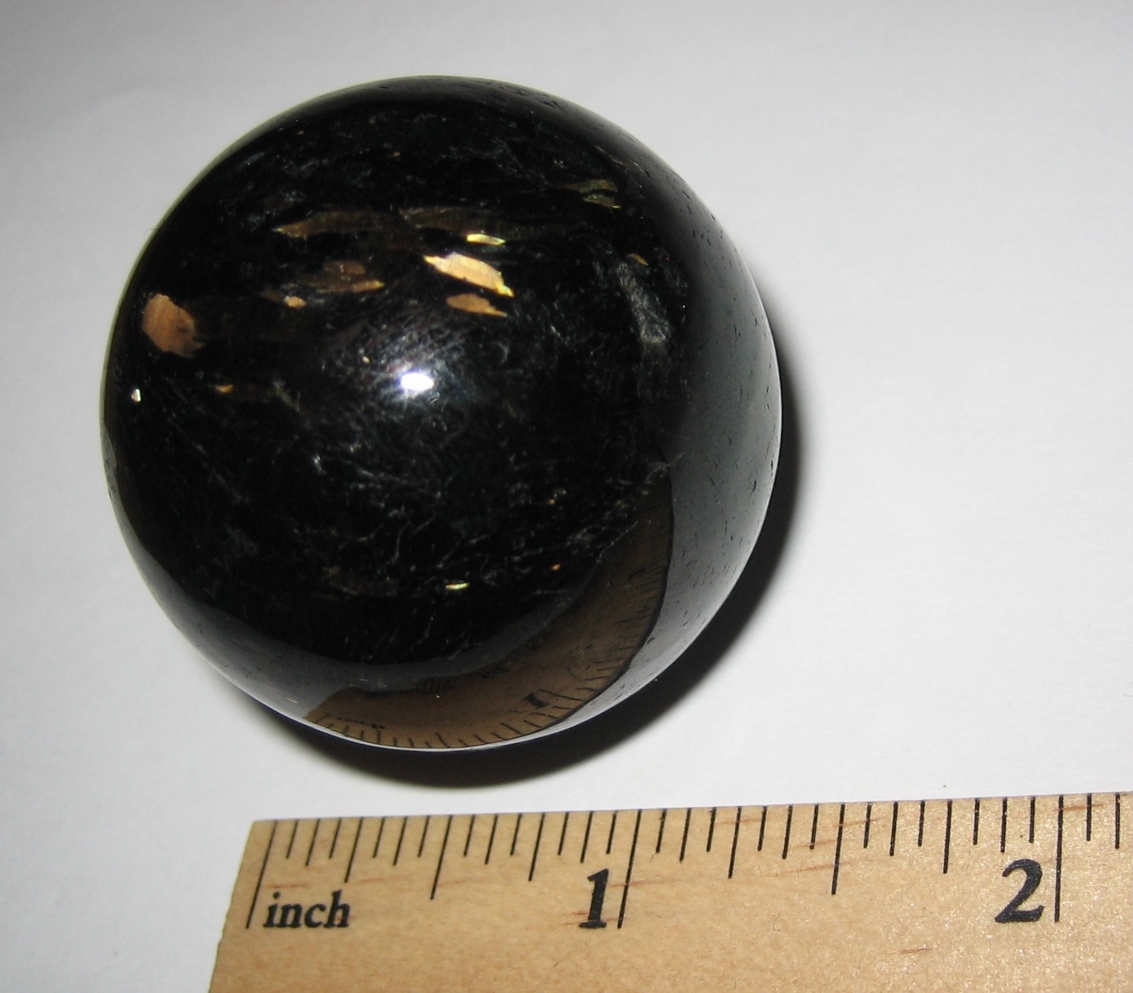 41mm POLISHED RARE! AUTHENTIC NUUMMITE STONE SPHERE FROM GREENLAND 108.8grams *A
