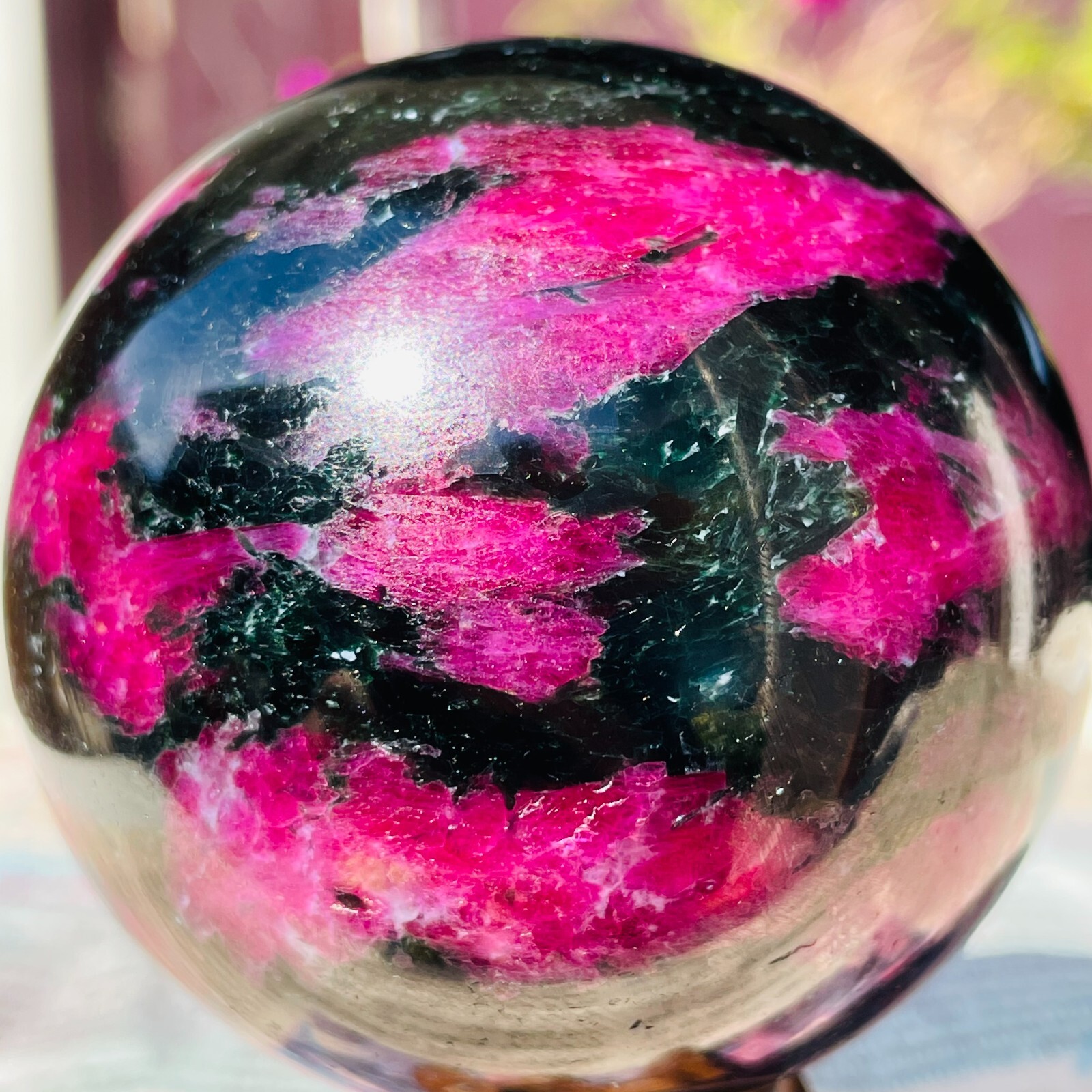 392g Natural Ruby Zoisite Quartz Crystal Gemstone Sphere Ball Specimen Healing