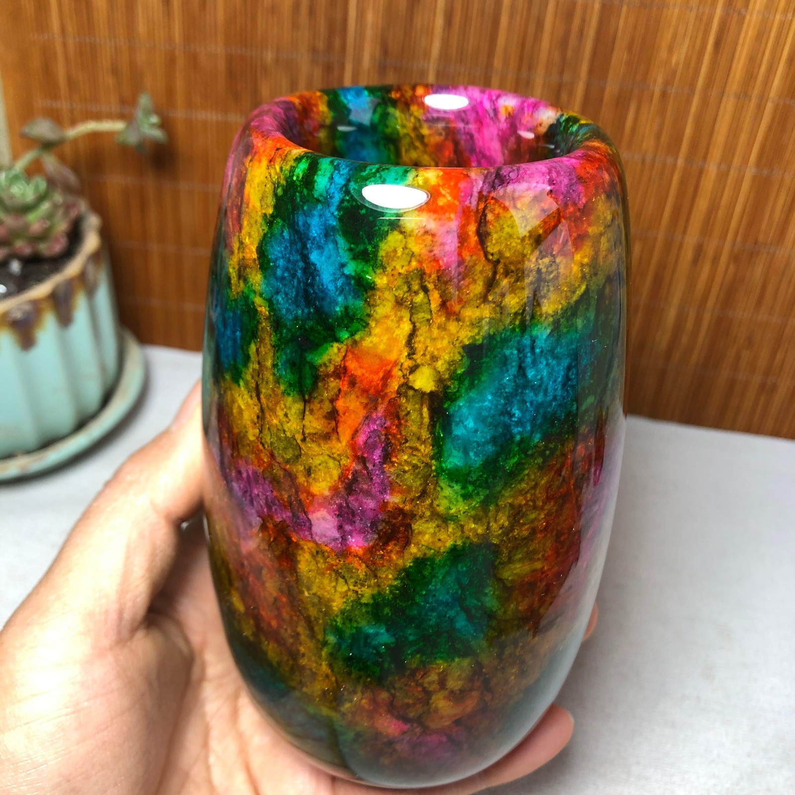 Natural “Seven Colors Jade” vase specimen -Taiwan China 1110g 130-79-79mm A4900