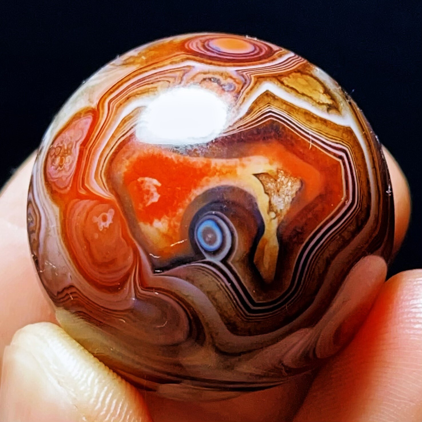 TOP 47G Natural Polished Silk Banded Agate Sphere ball Crystal Madagascar L1916