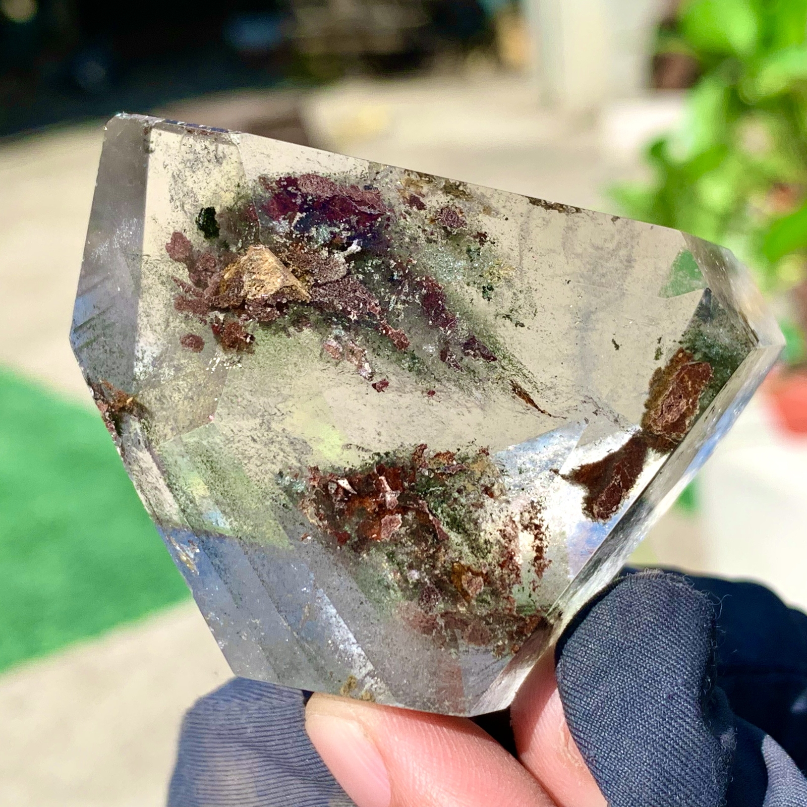 106G Natural red green ghost phantom quartz crystal specimen spiritual energy
