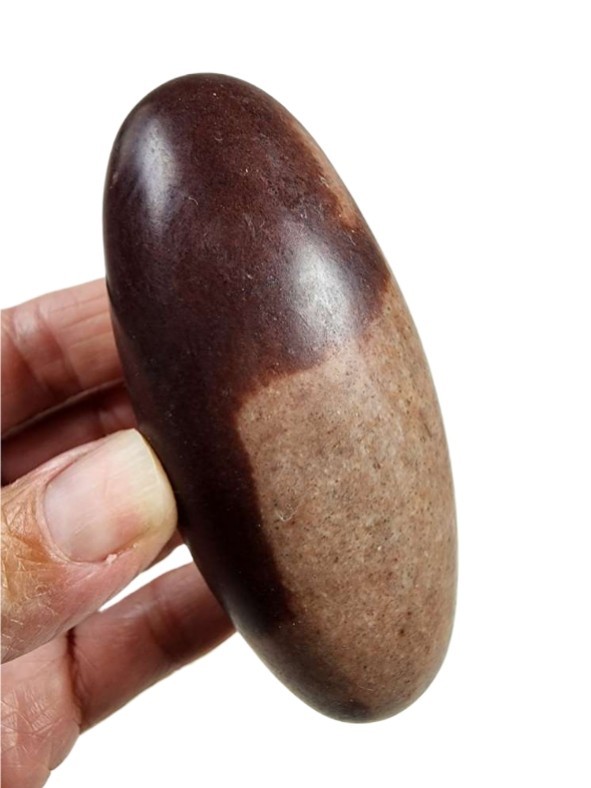 Shiva Polished Stone India 184.4 grams.