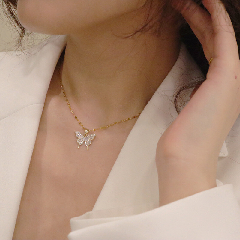 Women’s Fashion Jewelry Gold Cubic Zircon Butterfly Pendant Necklace Gift 1PC