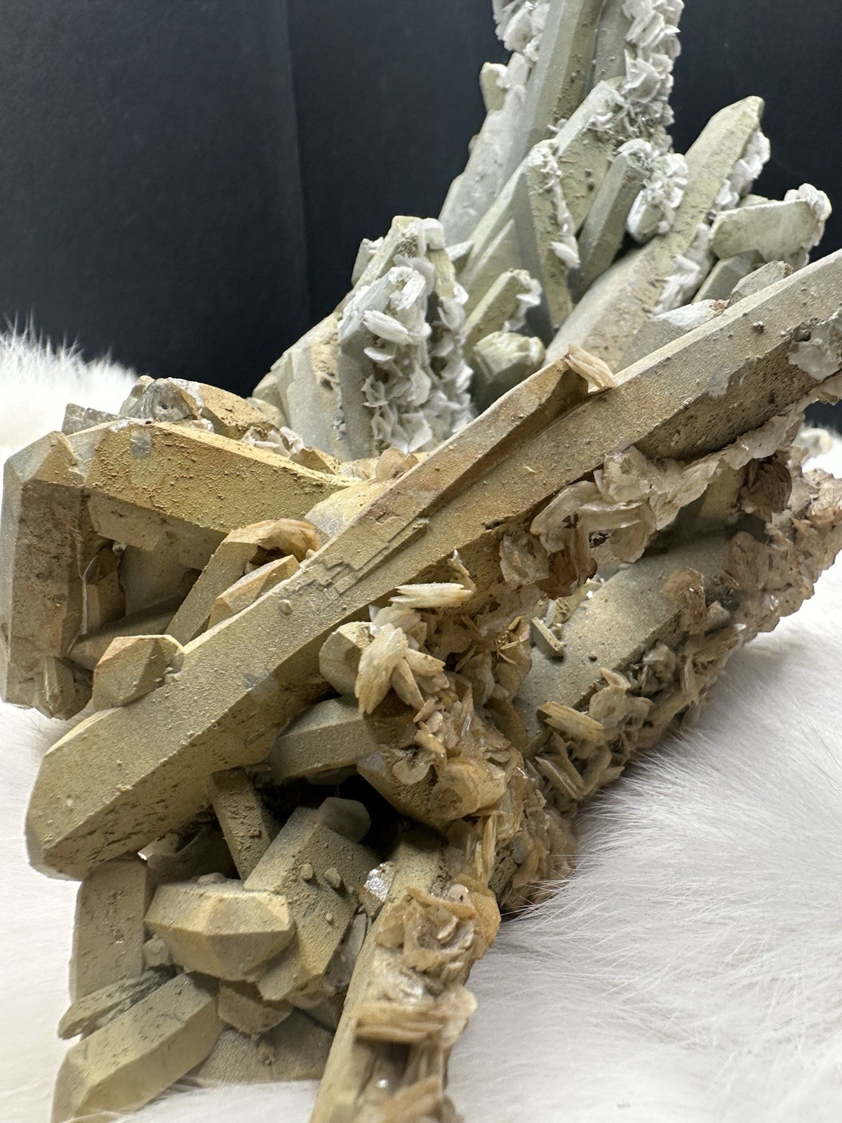 Green Quartz cluster