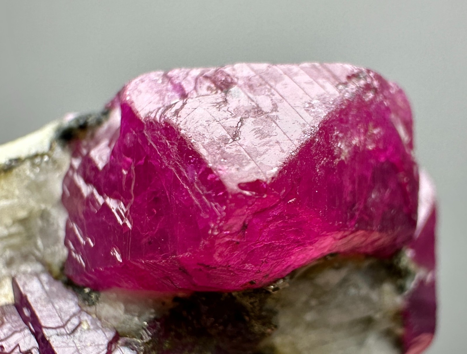 57 Ct EXTRAORDINARY !! Full Terminated Top Ruby Pyramid Shape Crystal On Matrix