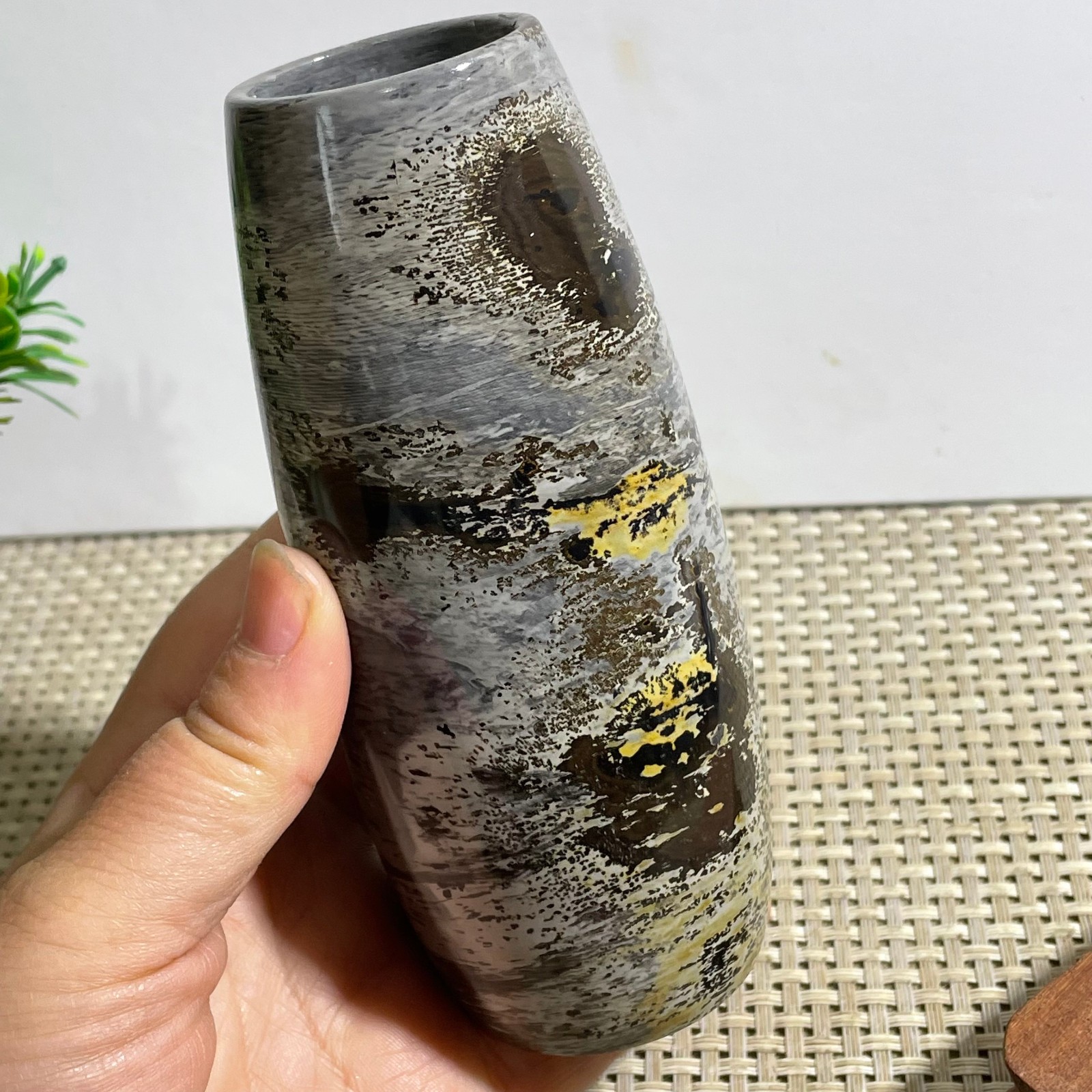 483g Chinese Painting Stone Quartz Crystal Carving vase home decor