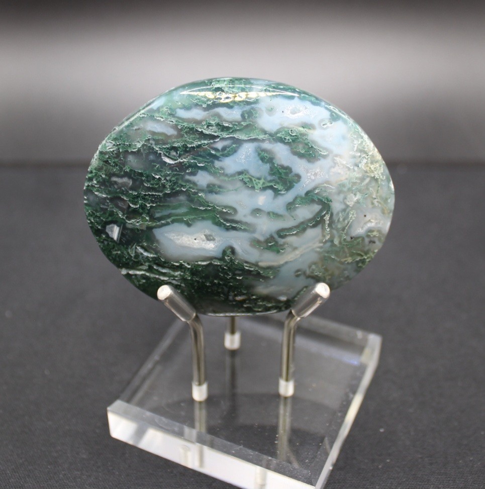 Crystal Palm Stone Moss Agate Sapphire Smithsonite Lapis Lazuli Pink Aragonite