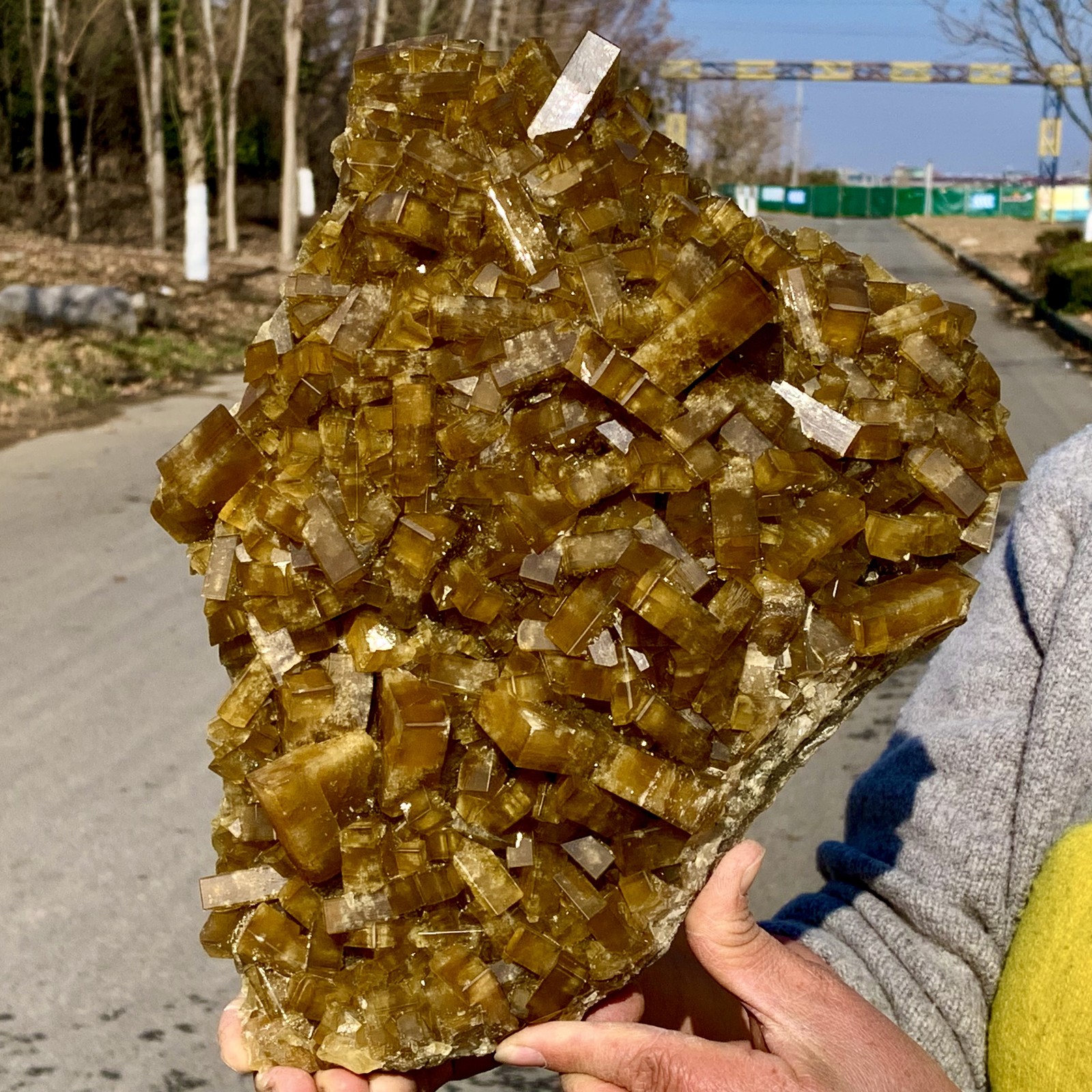 16.14LBShiny Golden Cuboid Barite Crystal Based on the Purple Spherical Fluorite