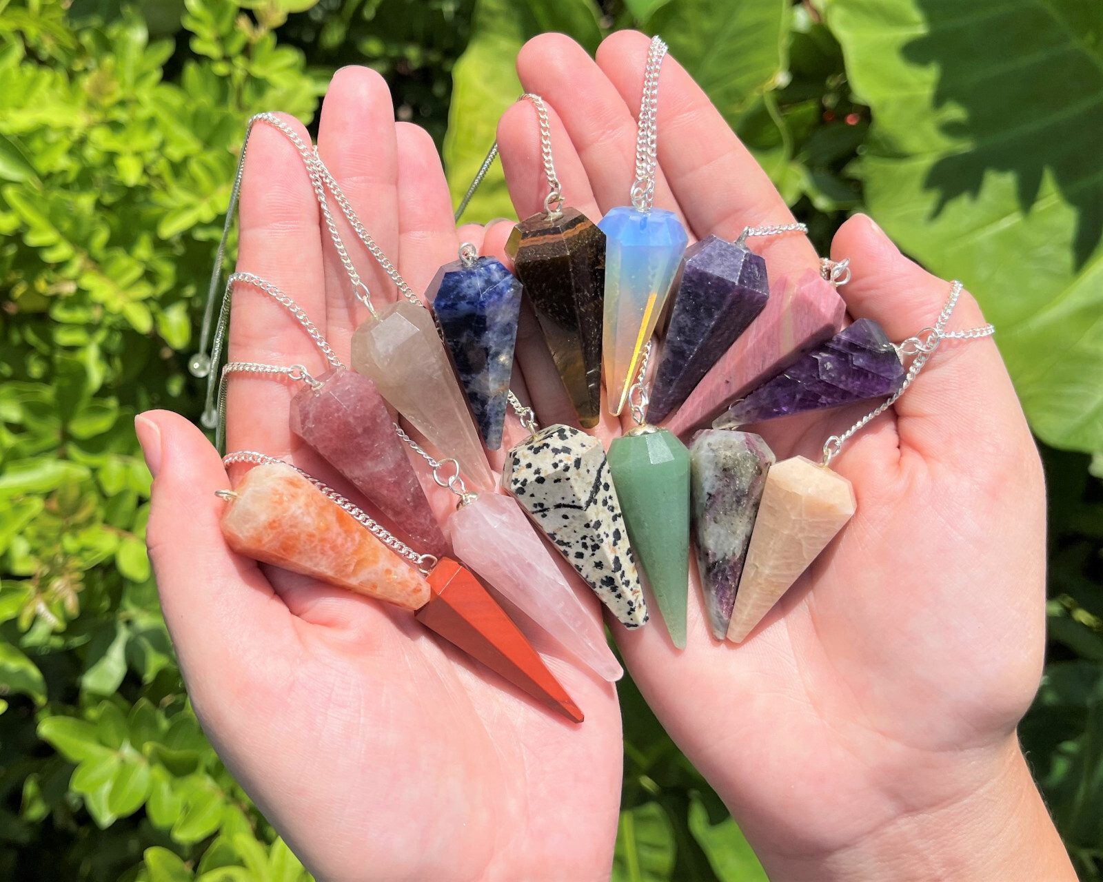Crystal Gemstone Pendulums – Natural Faceted Pendulum (Dowsing, Divination)