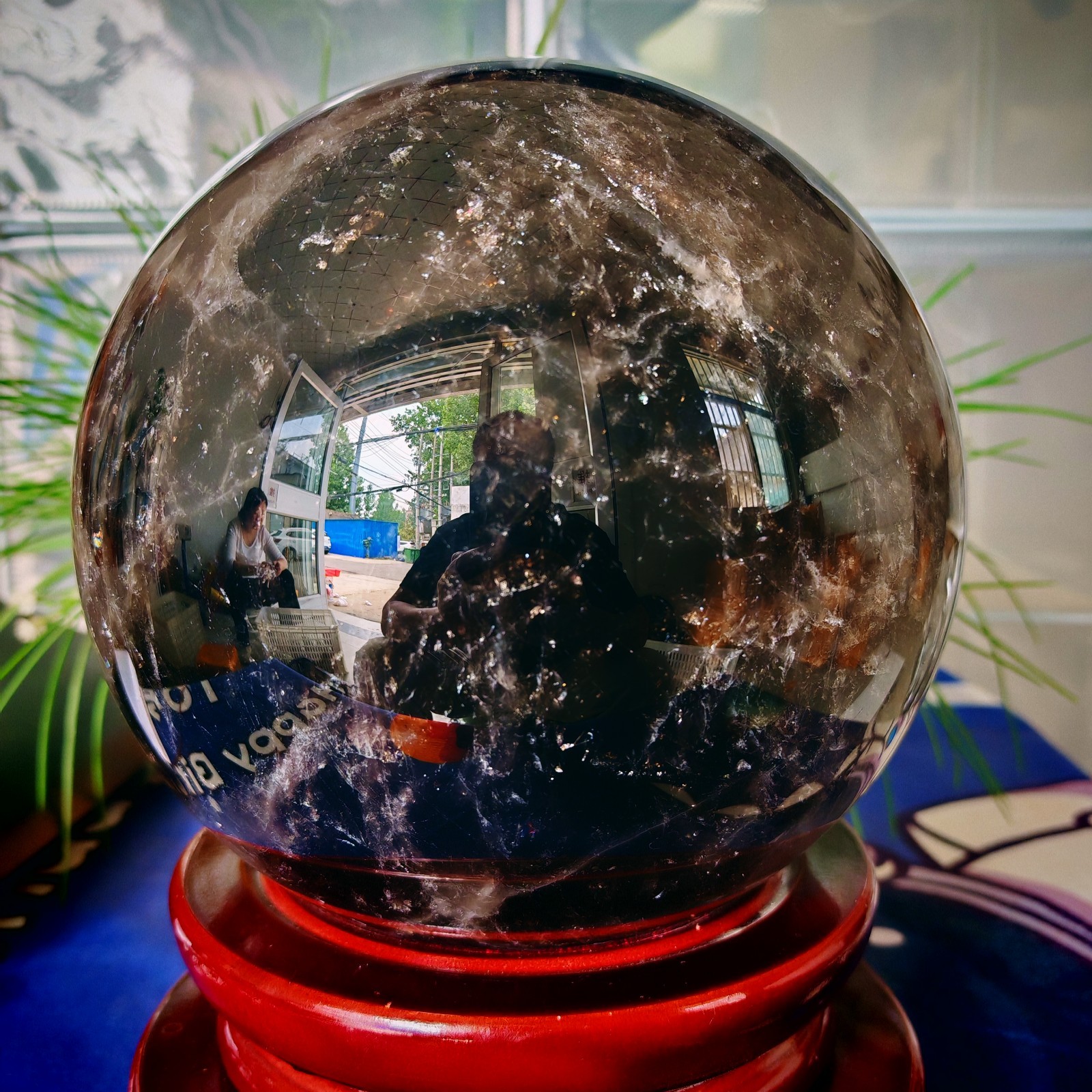 23.98LBNatural Smoky Crystal Ball Polishing and Healing10.9kg