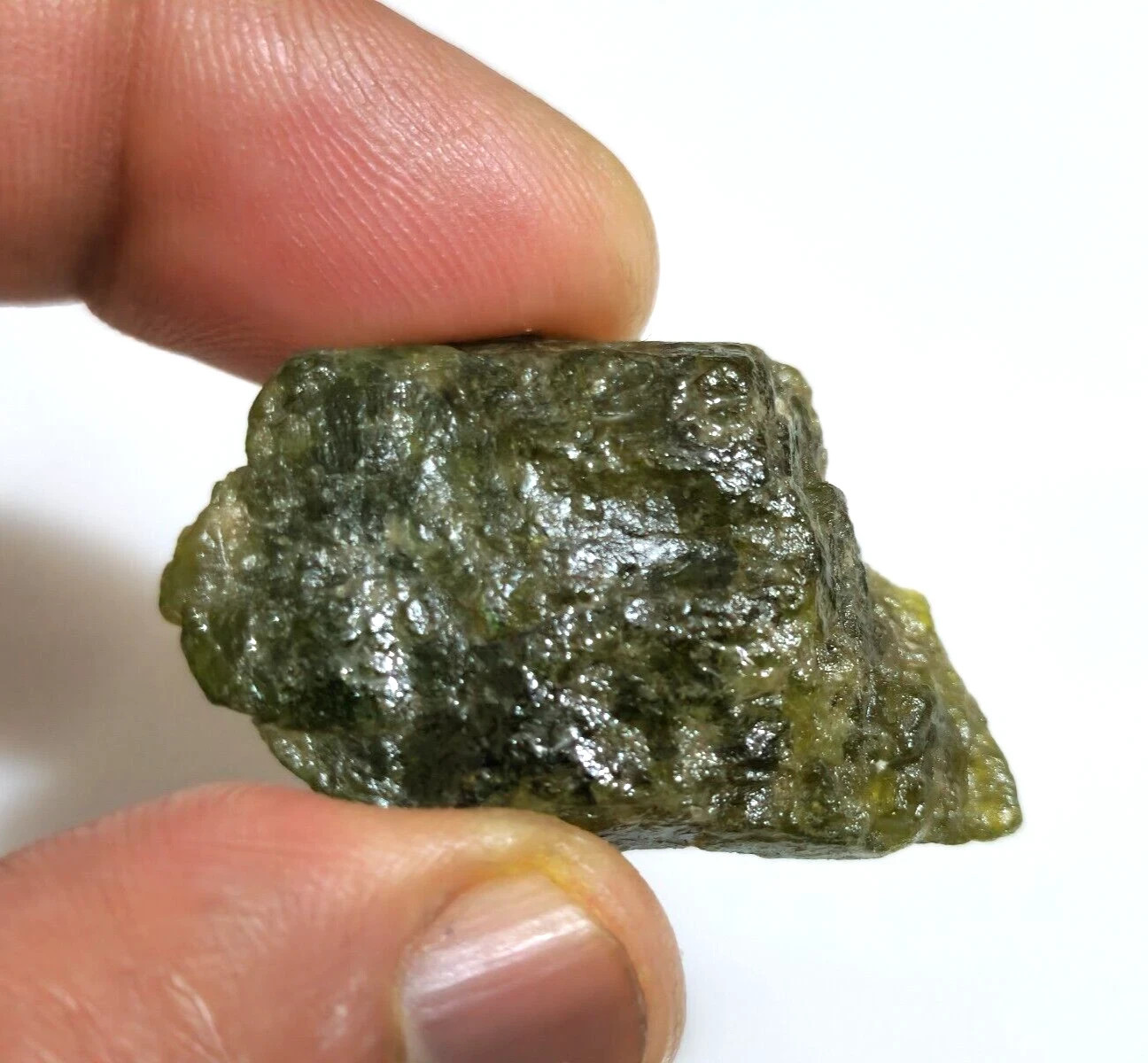 Natural Earth Mind Green Garnet Raw 108 Crt Green Garnet Rough Loose Gemstone