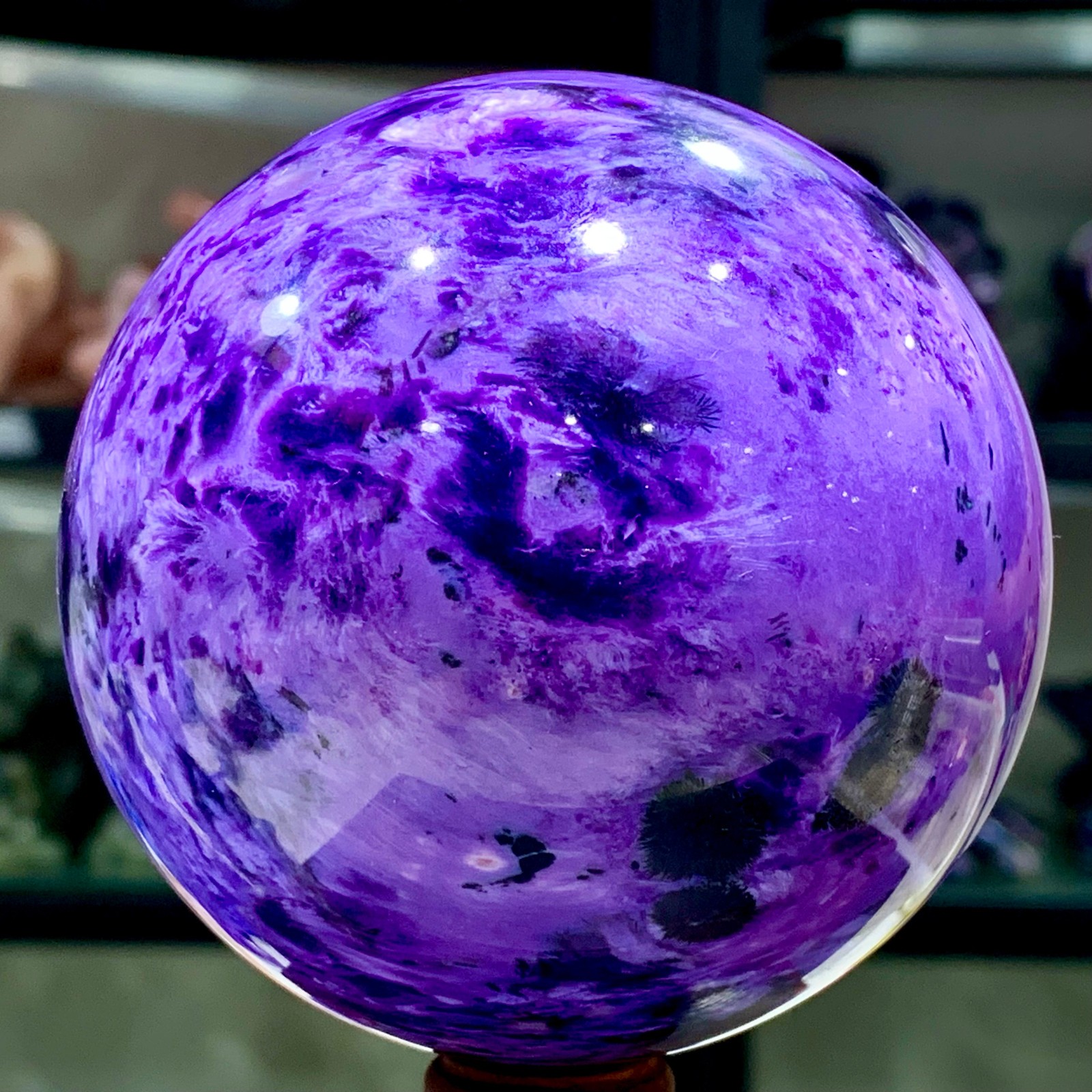 2.24LB Natural Siberian purple Charoite sphere crystal mineral ball – Museum