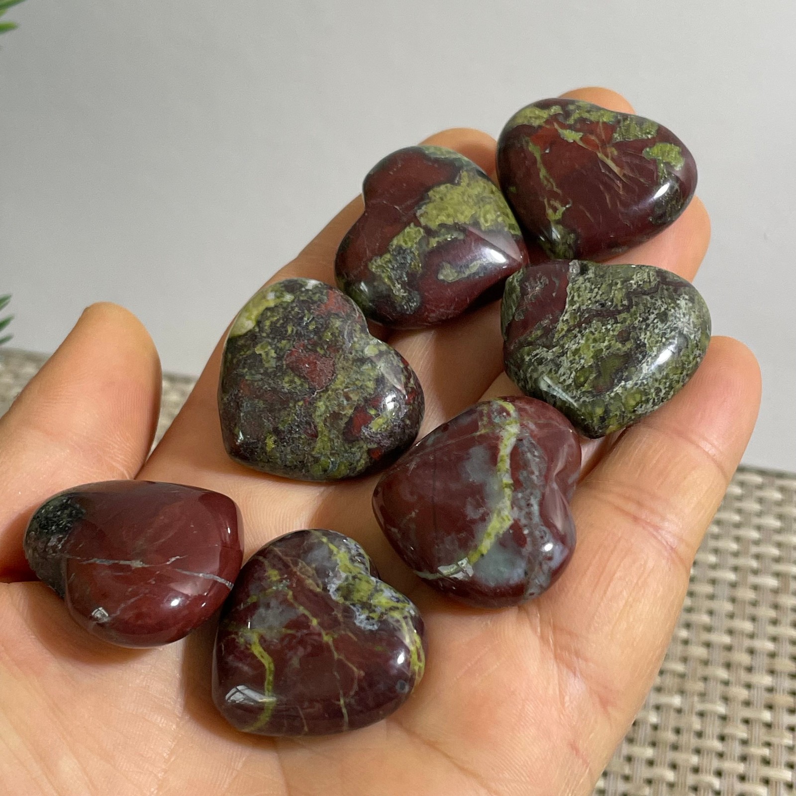 88g Raw dragon blood stone Jasper polishing polished Crystal 7pcs