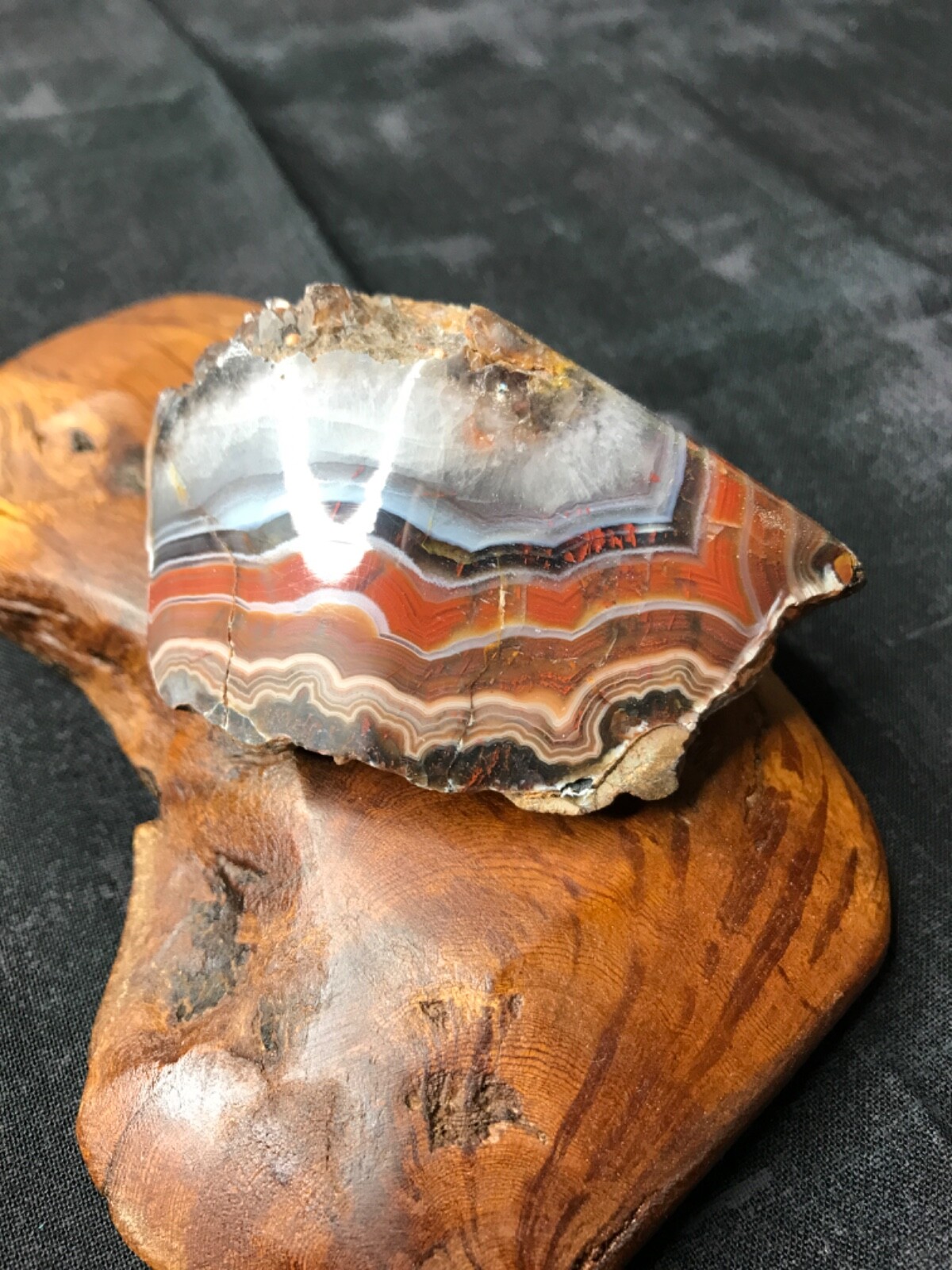 Agate display sample