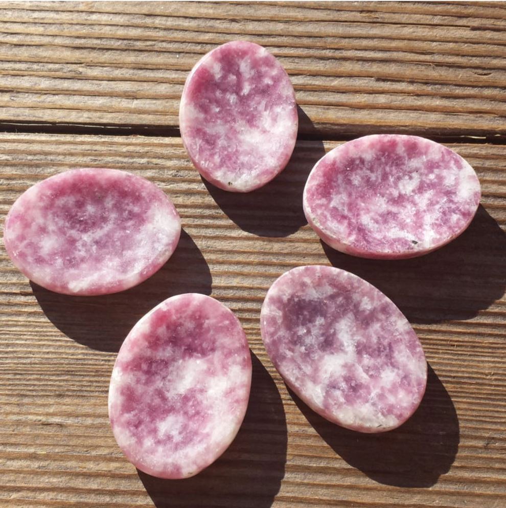 NATURAL LEPIDOLITE GEMSTONE WORRY STONE (ONE)