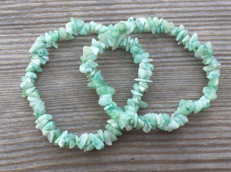 NATURAL GREEN AVENTURINE STONE GEMSTONE STRETCHY CHIP BRACELET