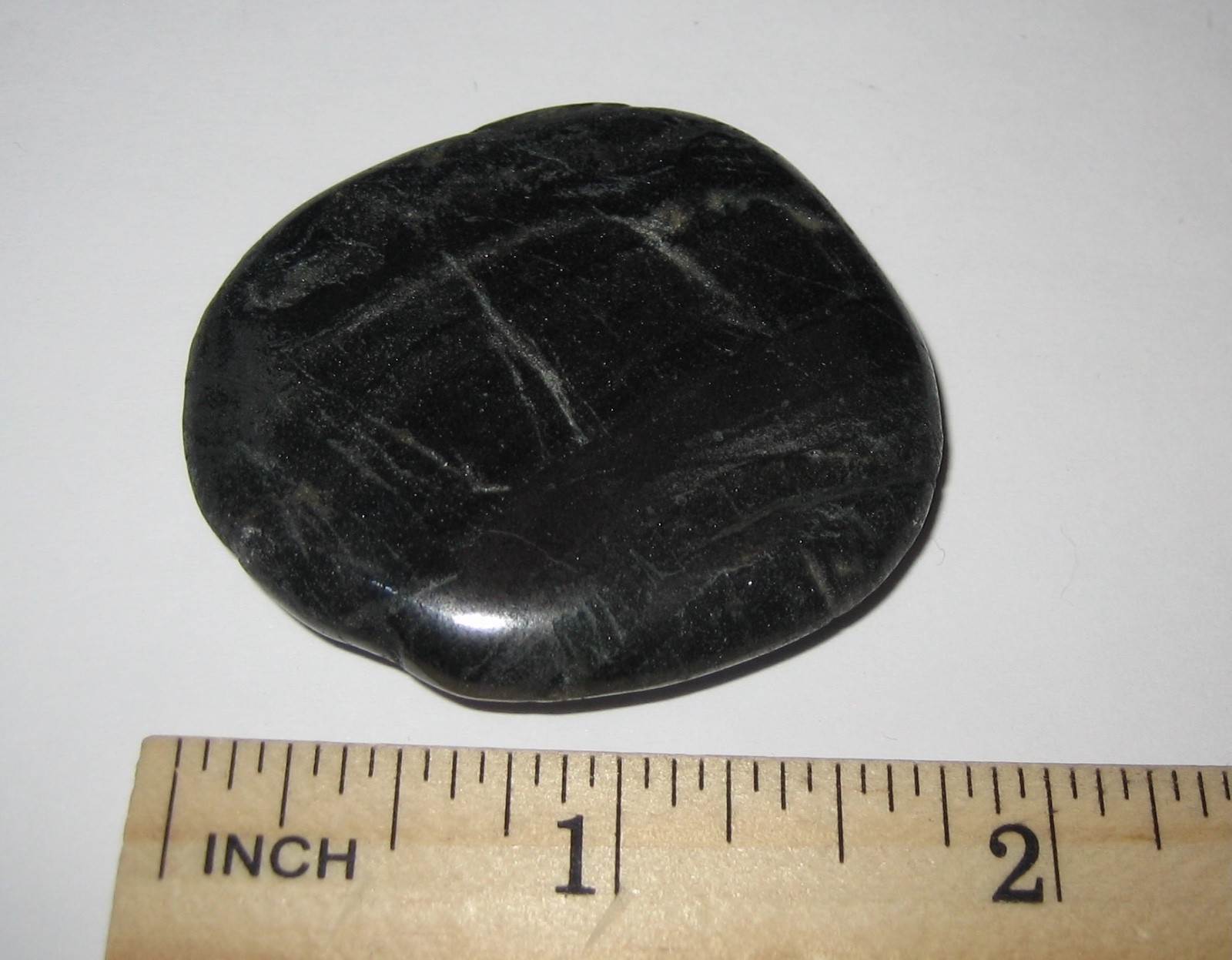 RARE! 1.7″ x 1.5″ POLISHED FLAT NATURAL ‘ISUA STONE’ PALM STONE MINERAL ~ 36g *4