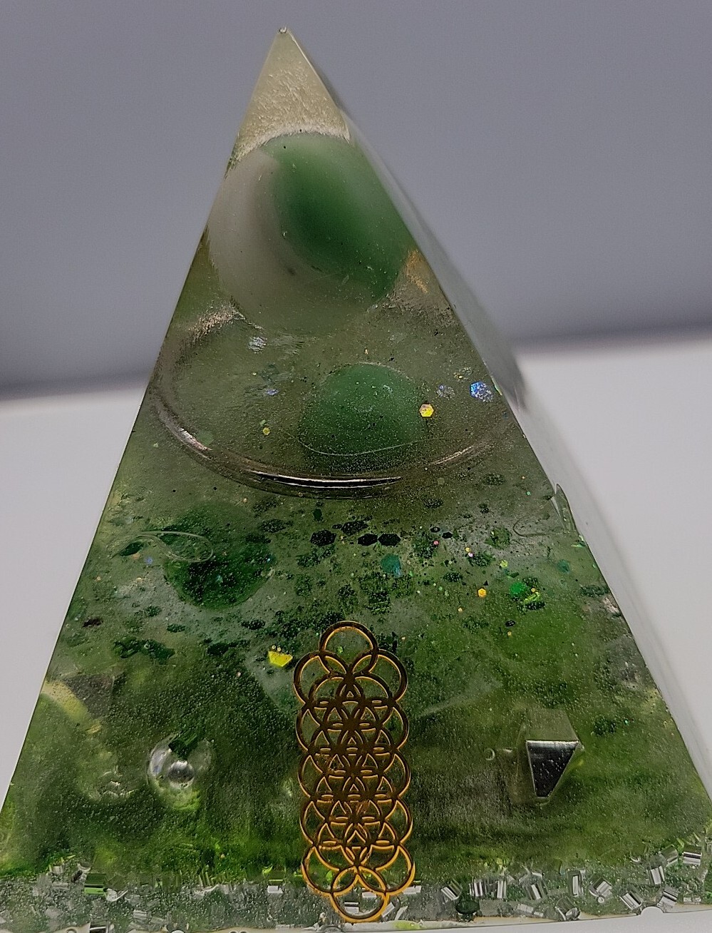 Pyramid Healing Crystal Energy Orgone EMF Protection