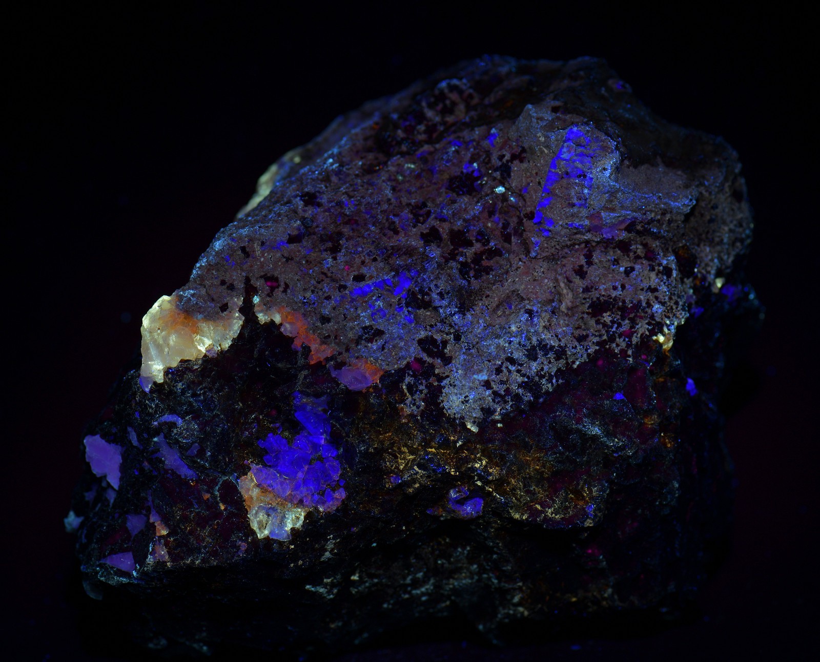Sphalerite with Fluorite, Witherite, etc. UV. Cave in Rock, Illinois. 2.5 lbs.
