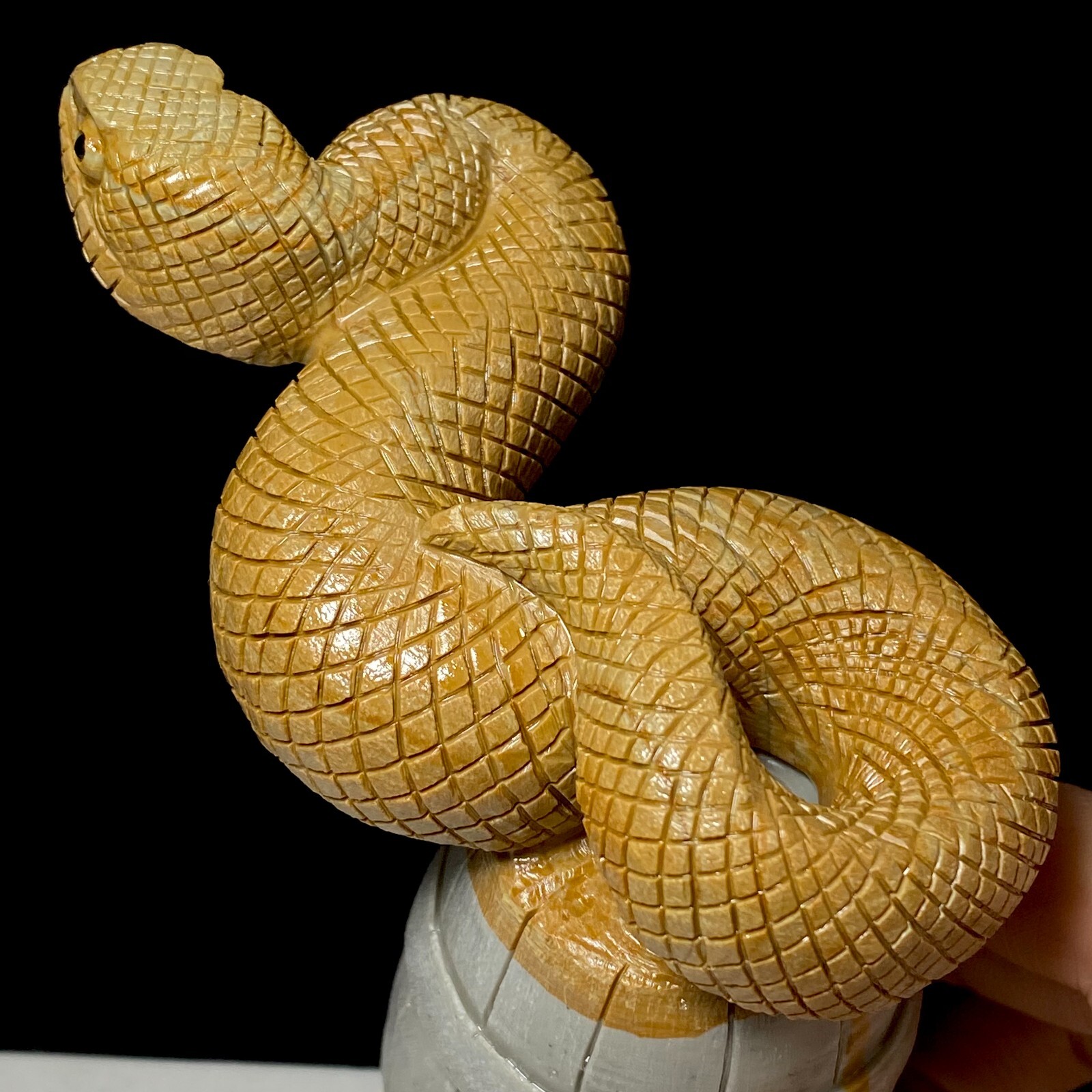 Natural Crystal Cluster Quartz Mineral Specimen Songhua Stone Handcarved Snake