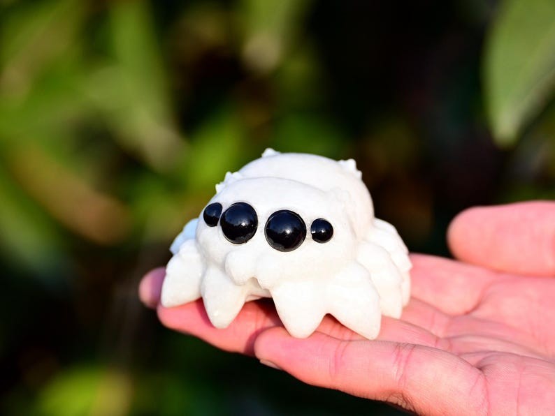 2.3” Natural carved mixed material spider Reiki decor figurine healing gift 1pc
