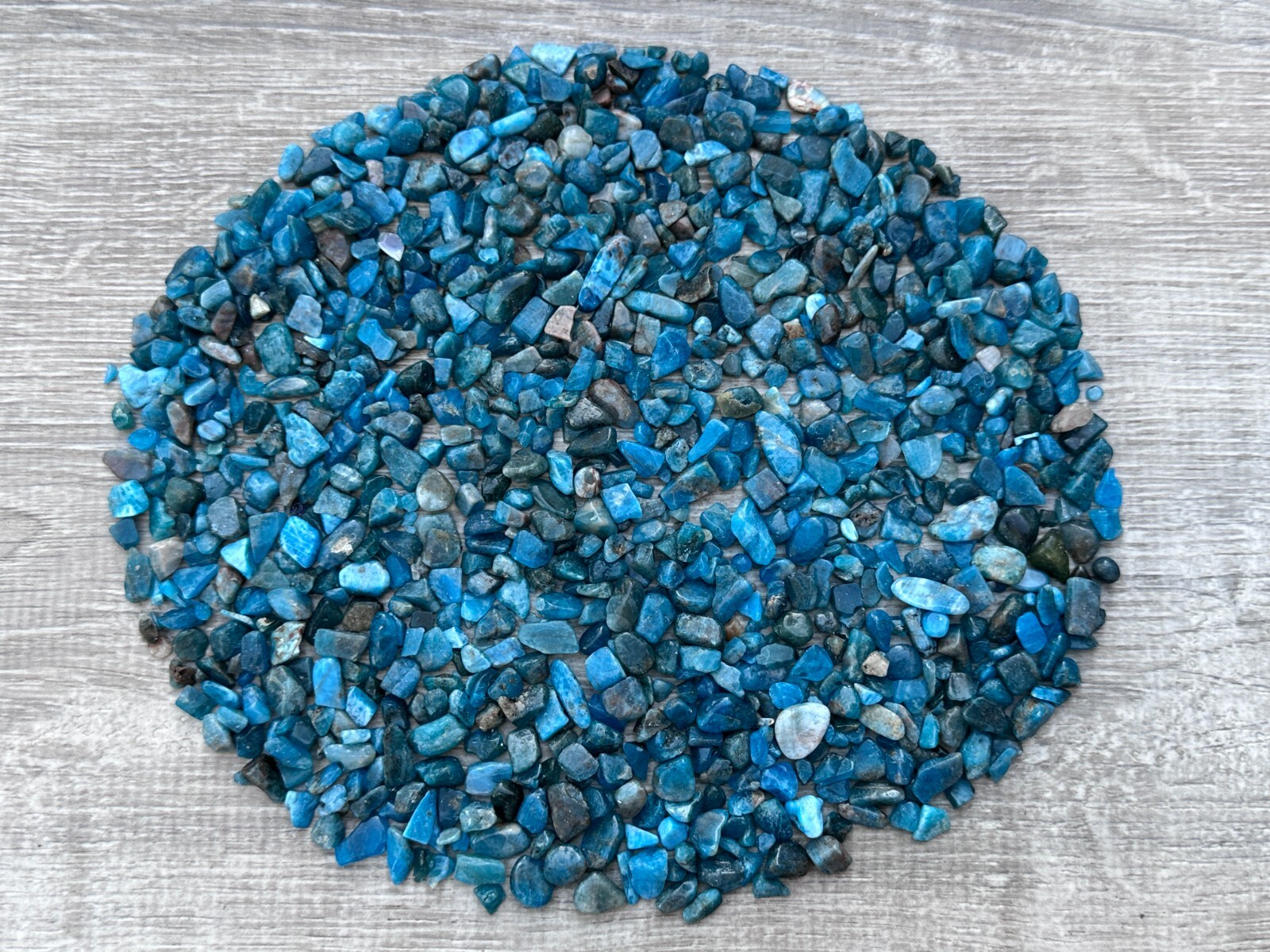 Grade A++ Apatite Semi Tumbled Gemstone Mini Chips 4 – 8 mm, Wholesale Bulk Lot