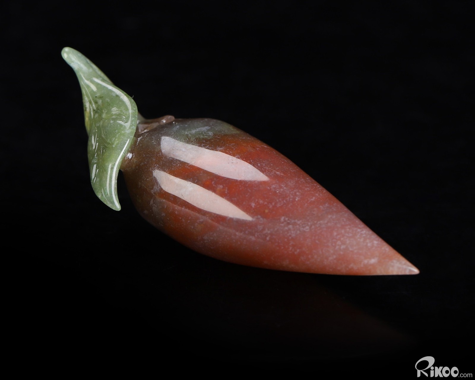 2.0″ Indian Agate Hand Carved Crystal Pepper Sculpture, Crystal Healing