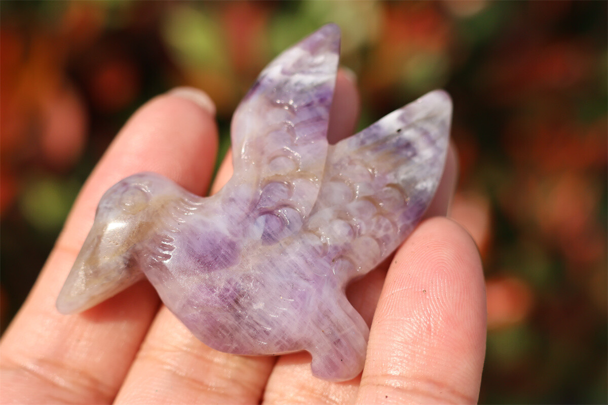 2.3” Hand Carved Natural Dream amethyst Hummingbird Reiki Crystal heal gift 1pc