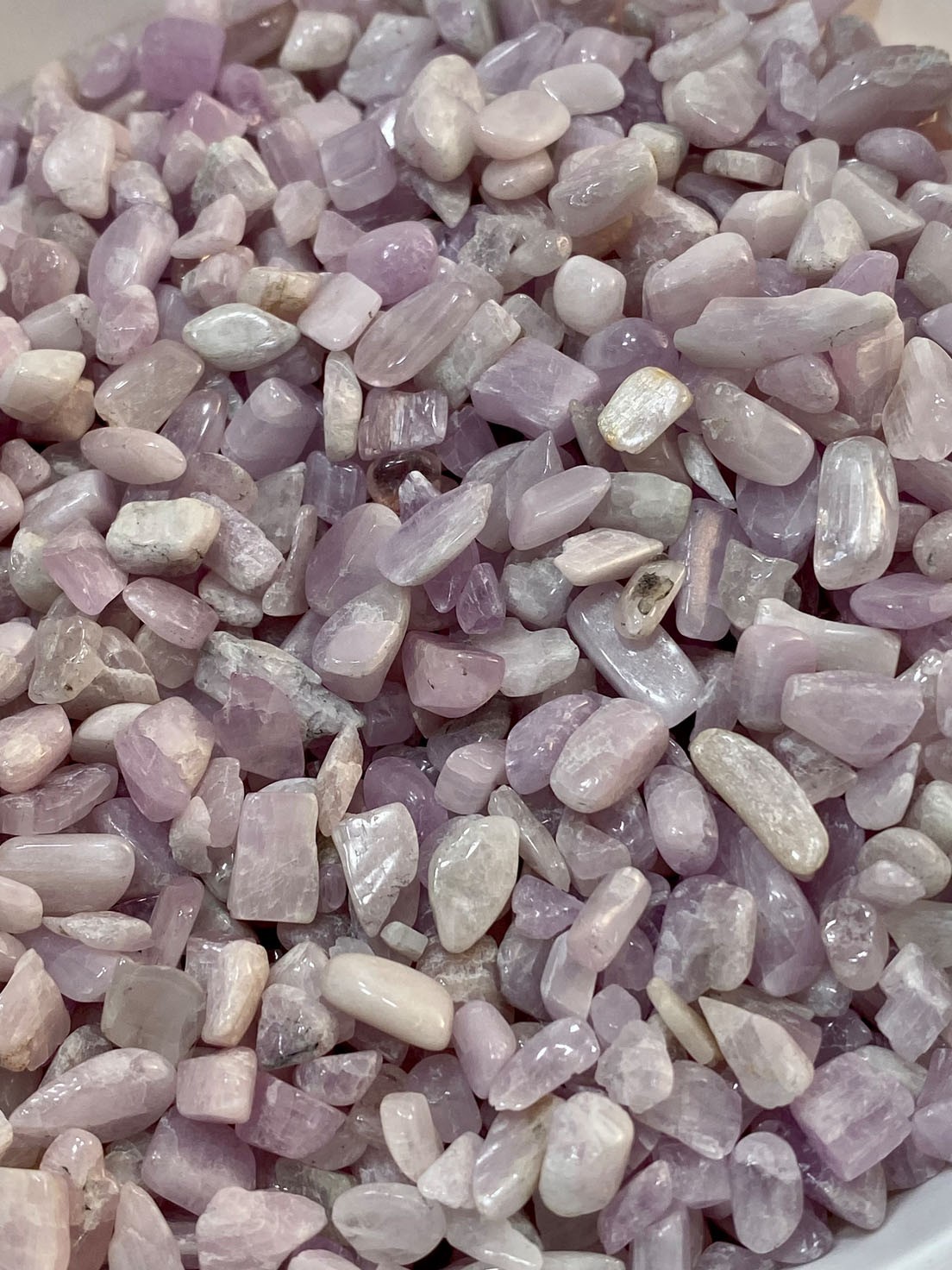 Pink Kunzite – Small Tumbled Chips – 100% Crystal 5-8mm FM