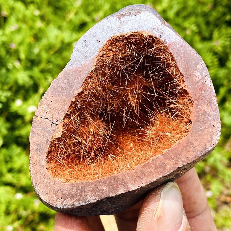 277g Natural Rare Shining goethite Cave mineral Specimen Reiki Healing