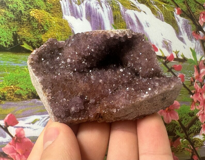 123g Amazing Amethyst from Turkey , Gold Minerals, Crystal stone, Raw natural