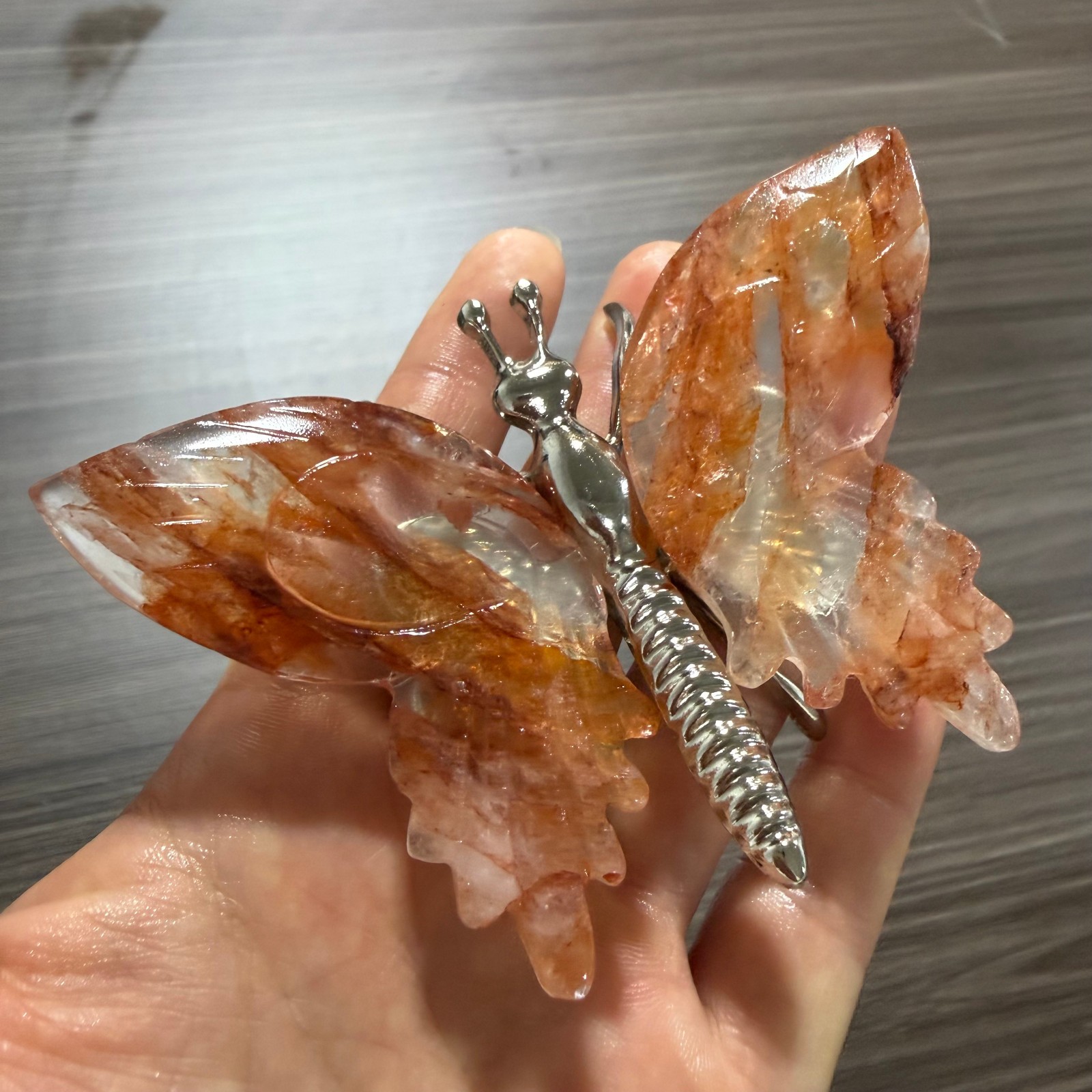 3.6″ Natural red gum flower Butterfly carved Reiki heal holiday gift 1pc