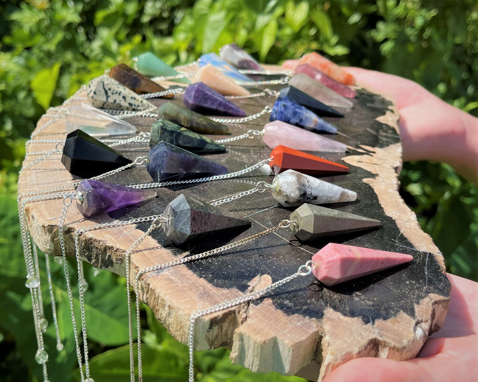 Crystal Gemstone Pendulums – Natural Faceted Pendulum (Dowsing, Divination)