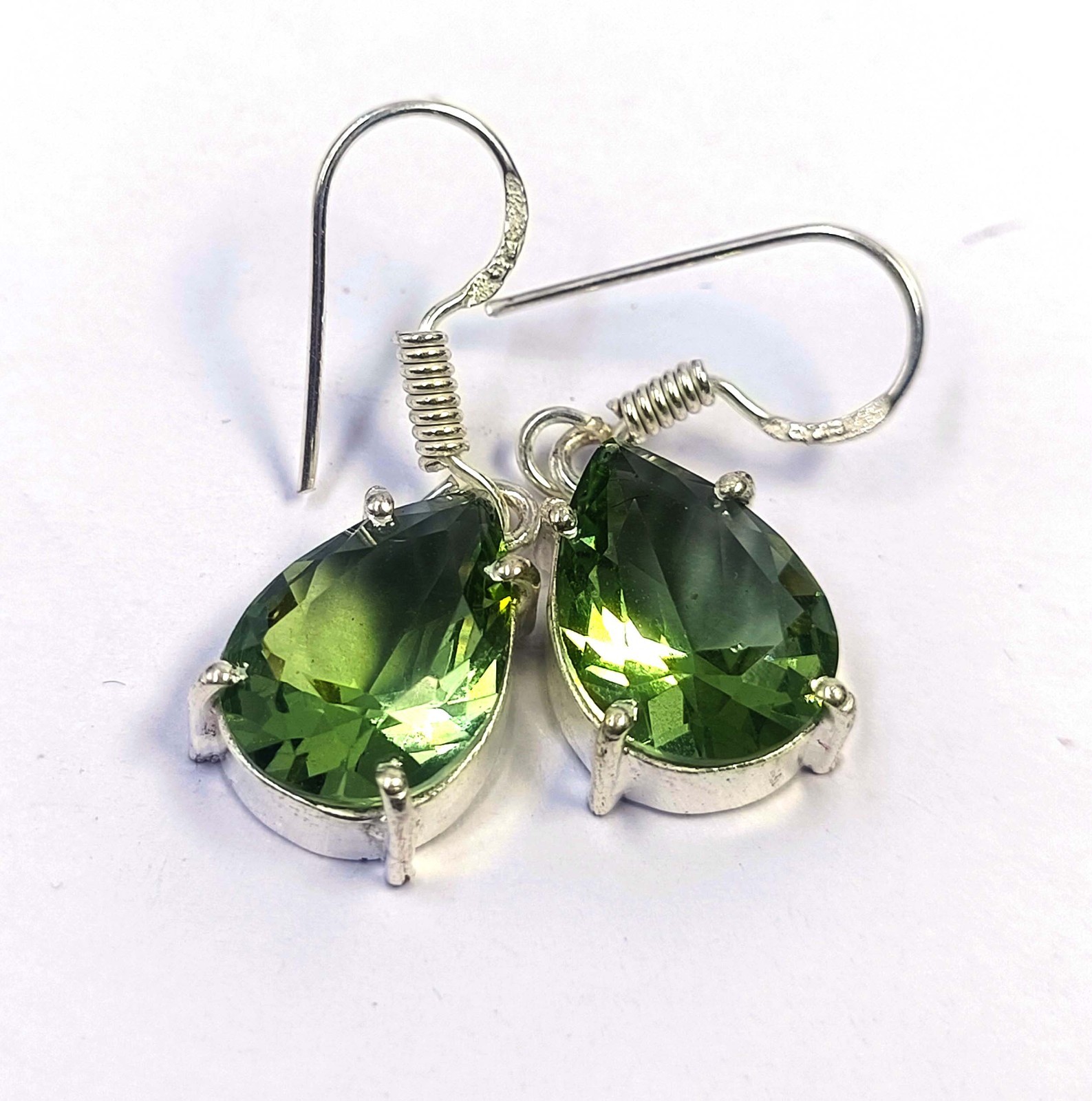 17.60 Ct Natural Green Garnet Pear Shape 925 Solid Silver Earring IGL Gems 6MHV