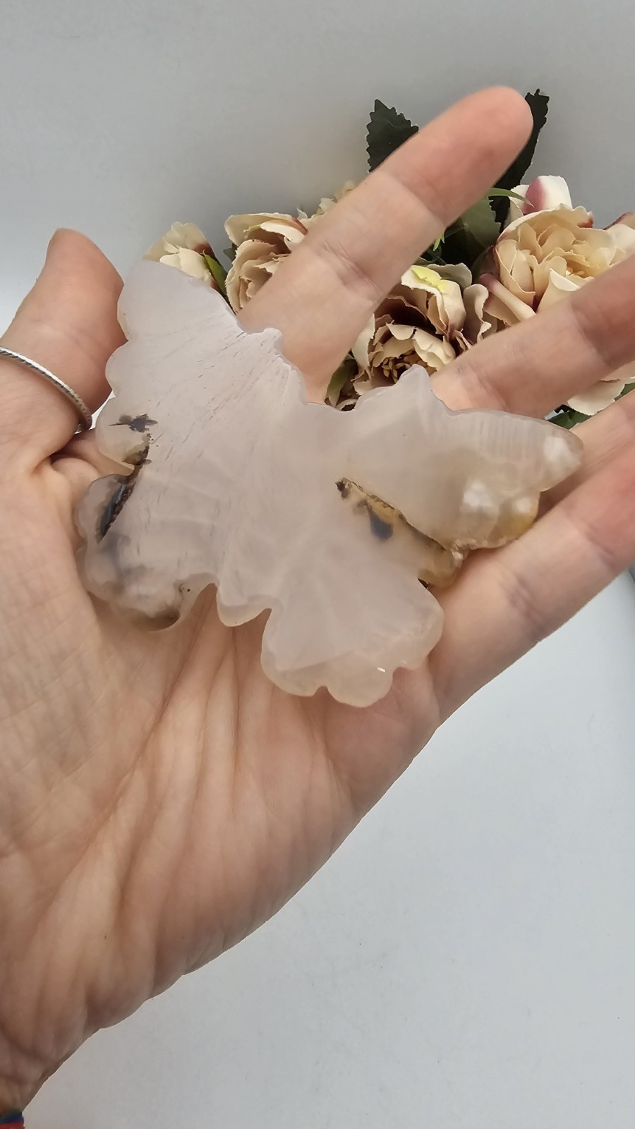 Agate crystal Butterfly Carving 7.6cm 51g love