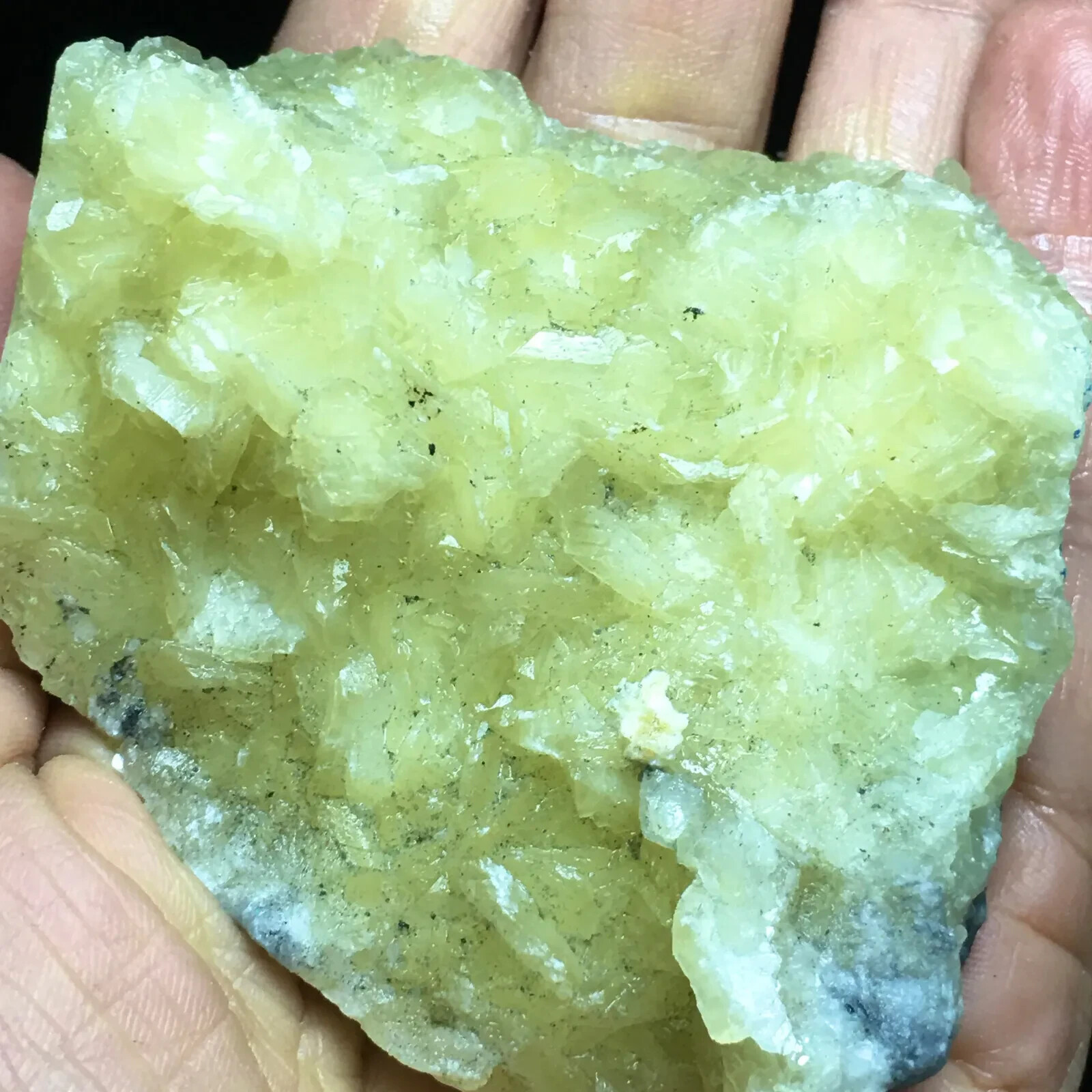152g Natural Rare Yellow Translucent Filled Calcite comes from Fujian, China