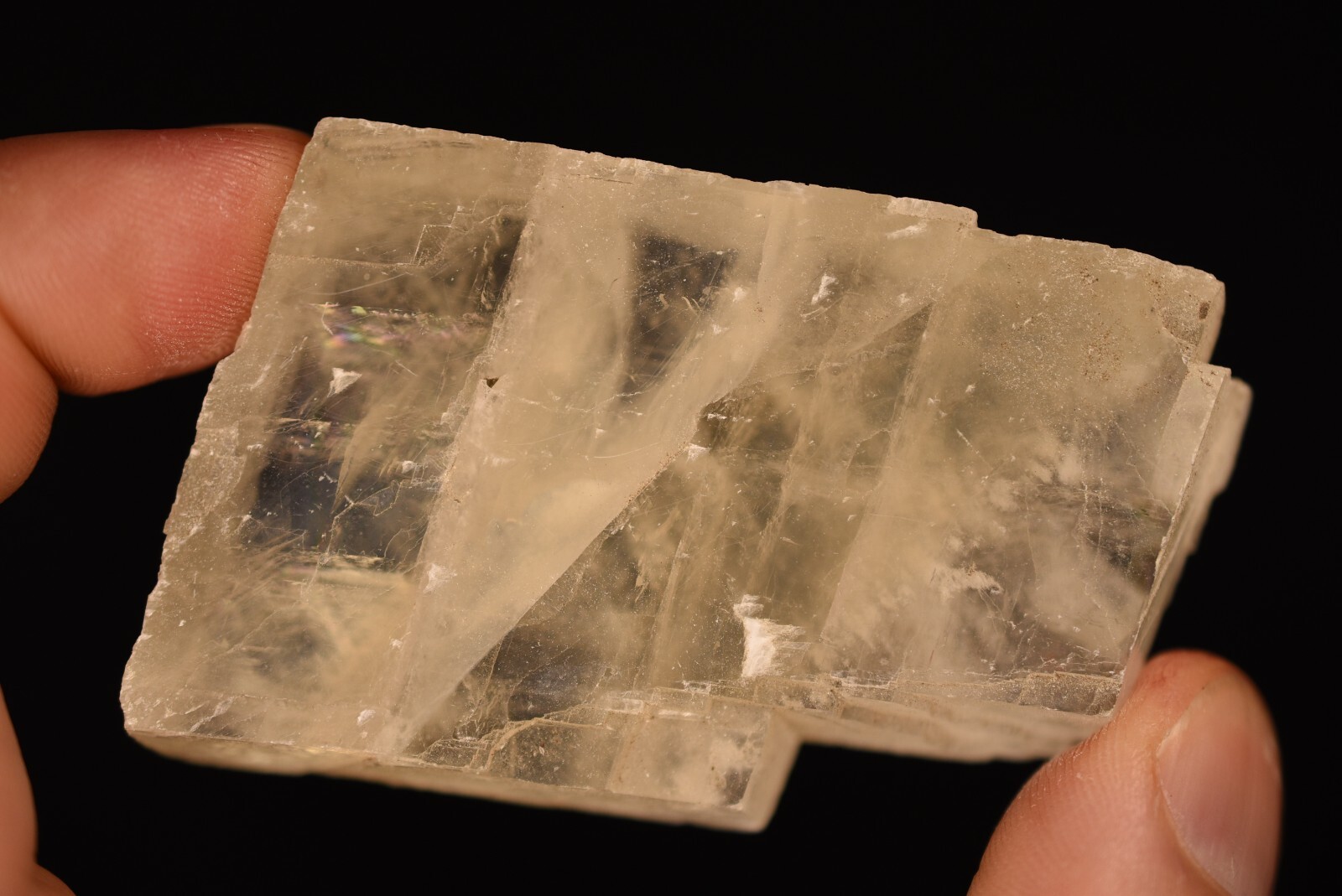 *YELLOW CALCITE* Specimen 6.7cm 82.4g Optical Natural Rough Healing Crystal